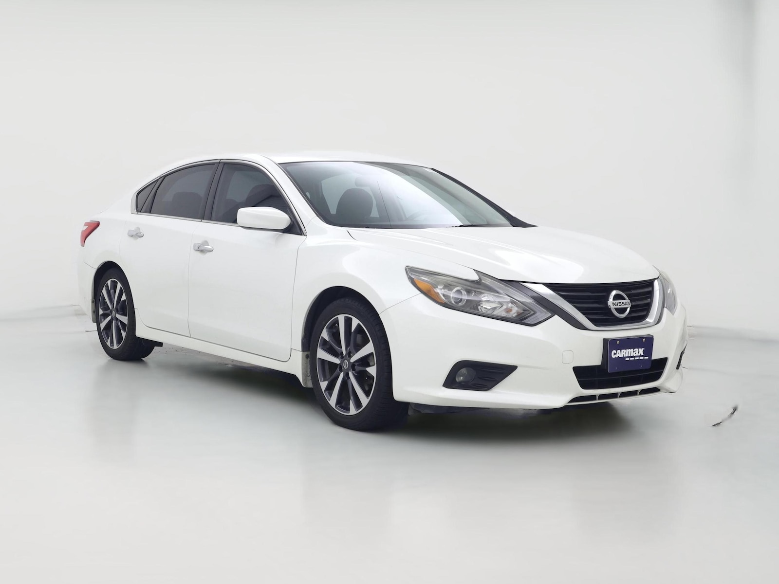 2016 Nissan Altima SR