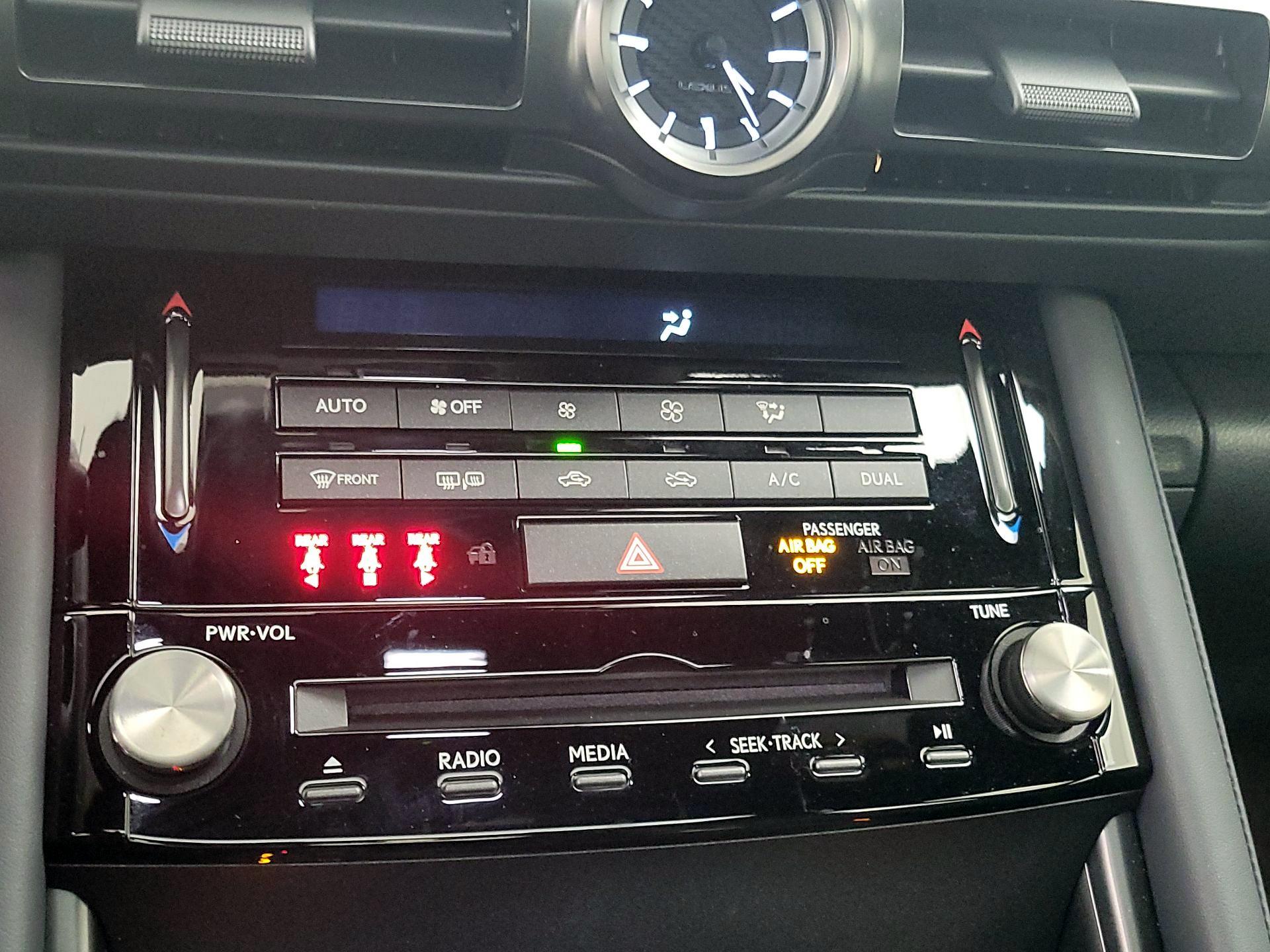 Thumbnail: 2023 Lexus IS - 17