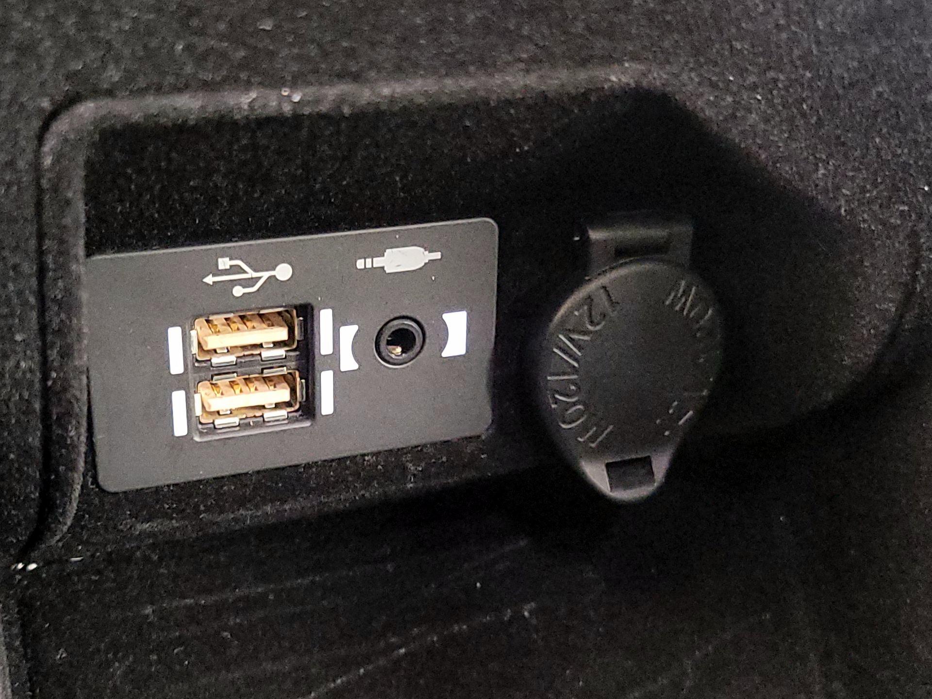 Thumbnail: 2023 Lexus IS - 19