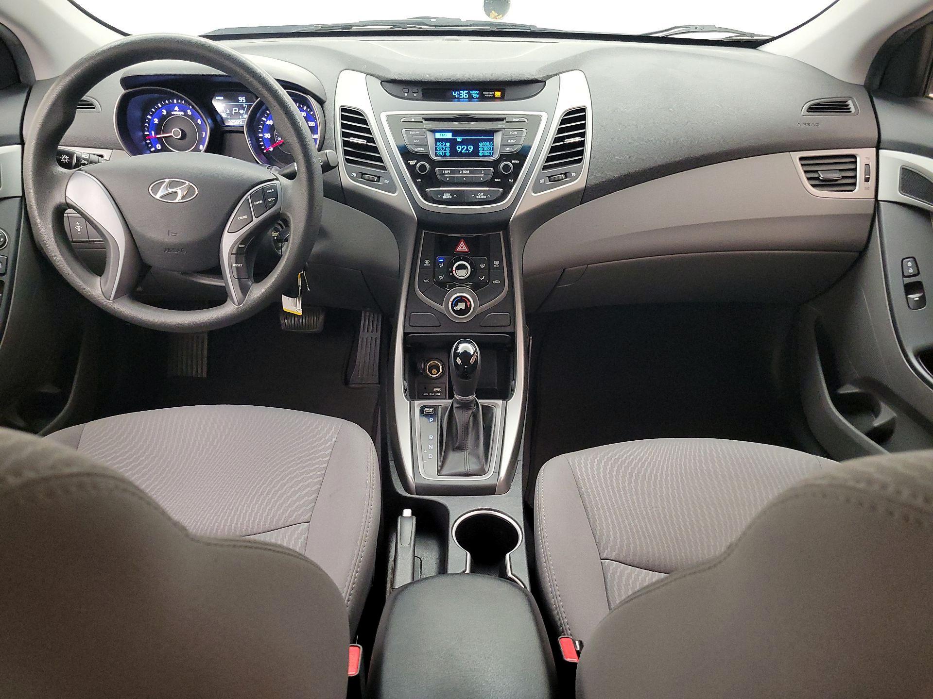 Thumbnail: 2016 Hyundai Elantra - 9