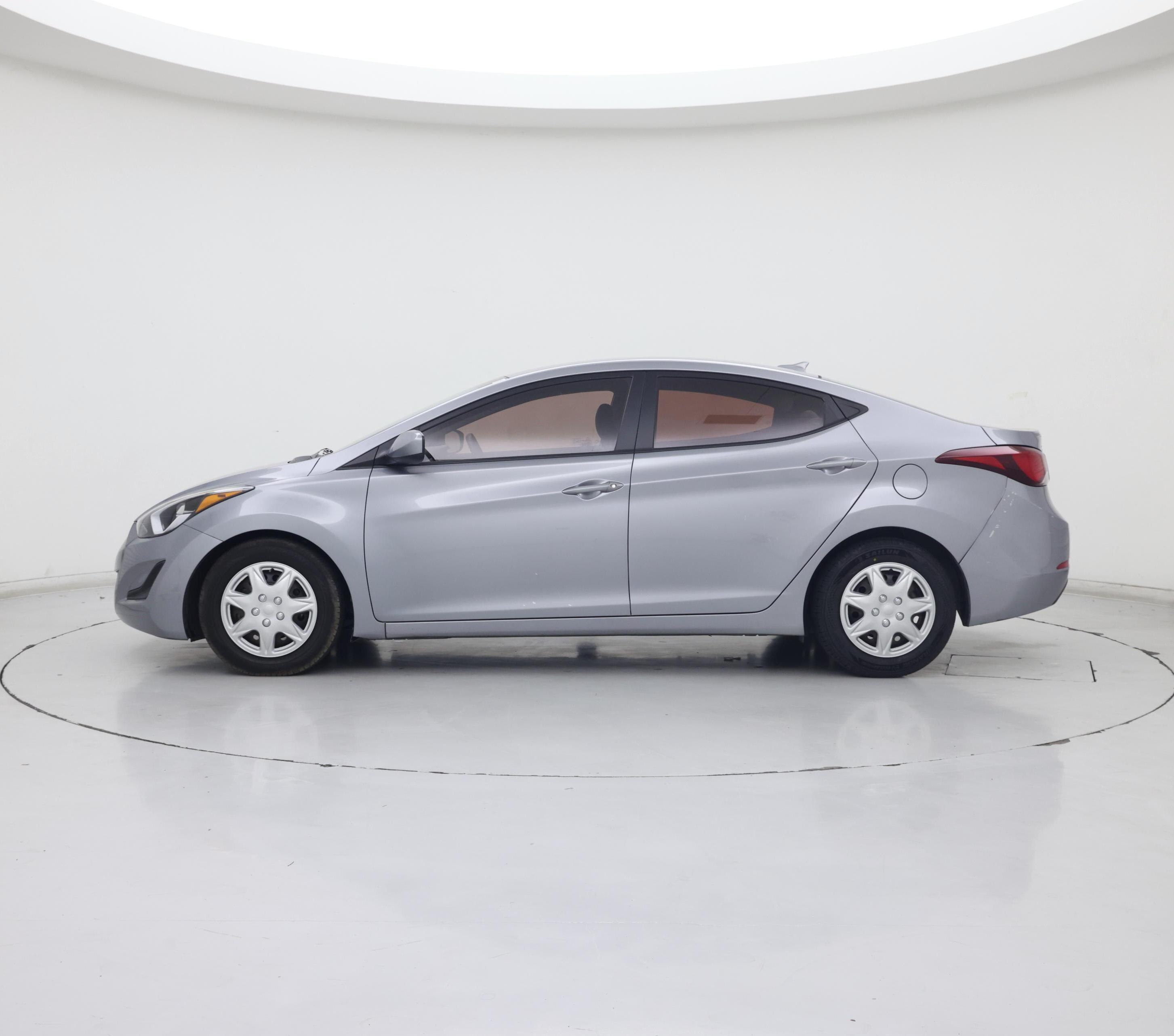 Thumbnail: 2016 Hyundai Elantra - 3