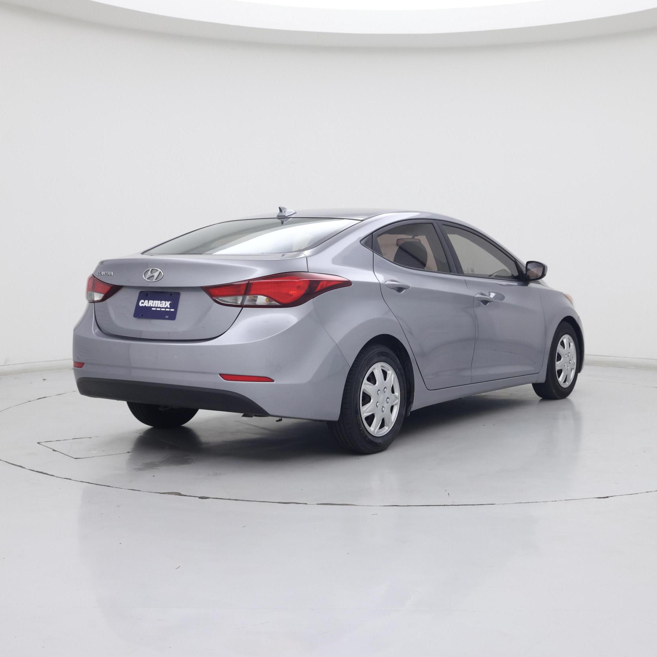 Thumbnail: 2016 Hyundai Elantra - 8