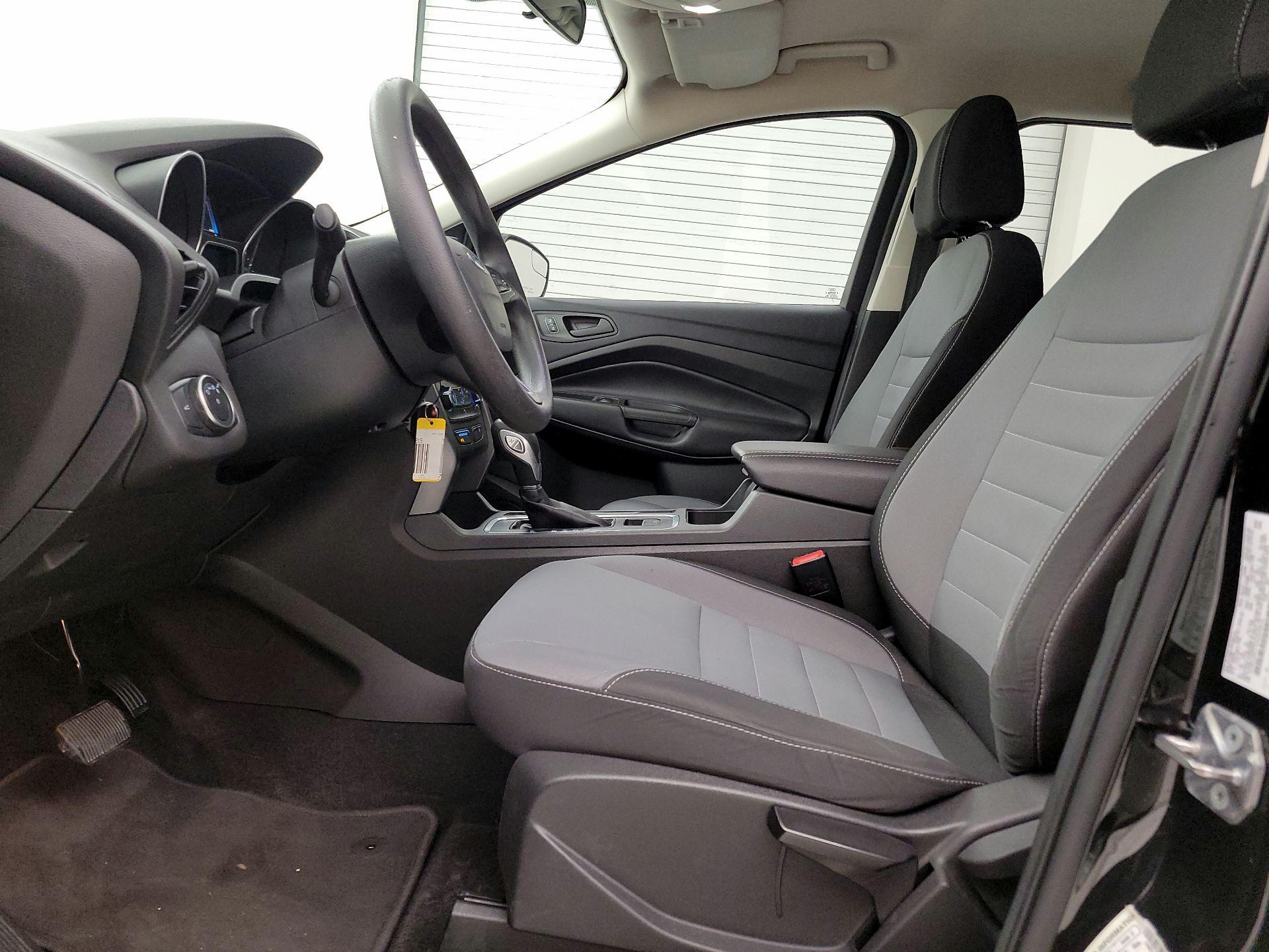 Thumbnail: 2017 Ford Escape - 11