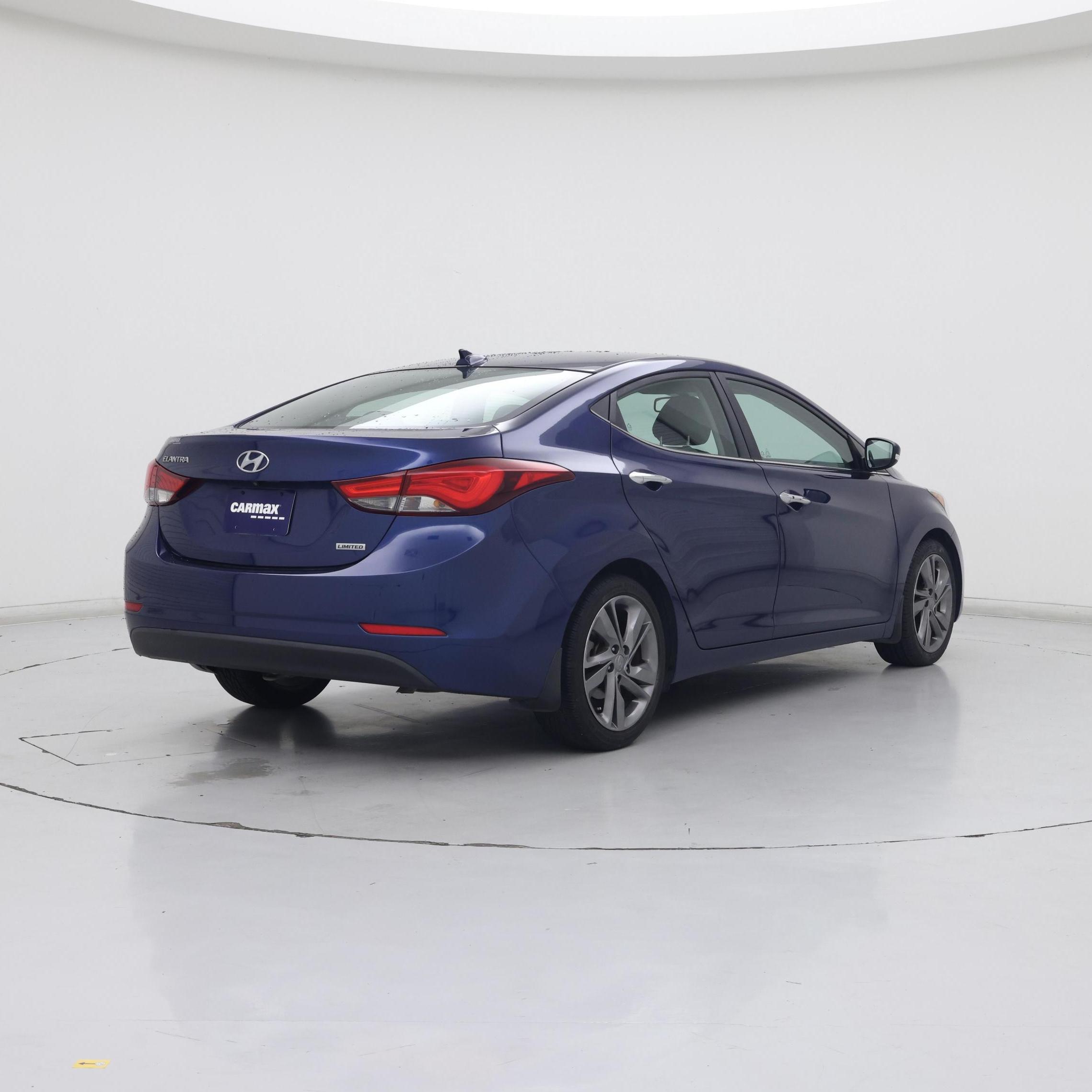 Thumbnail: 2016 Hyundai Elantra - 8