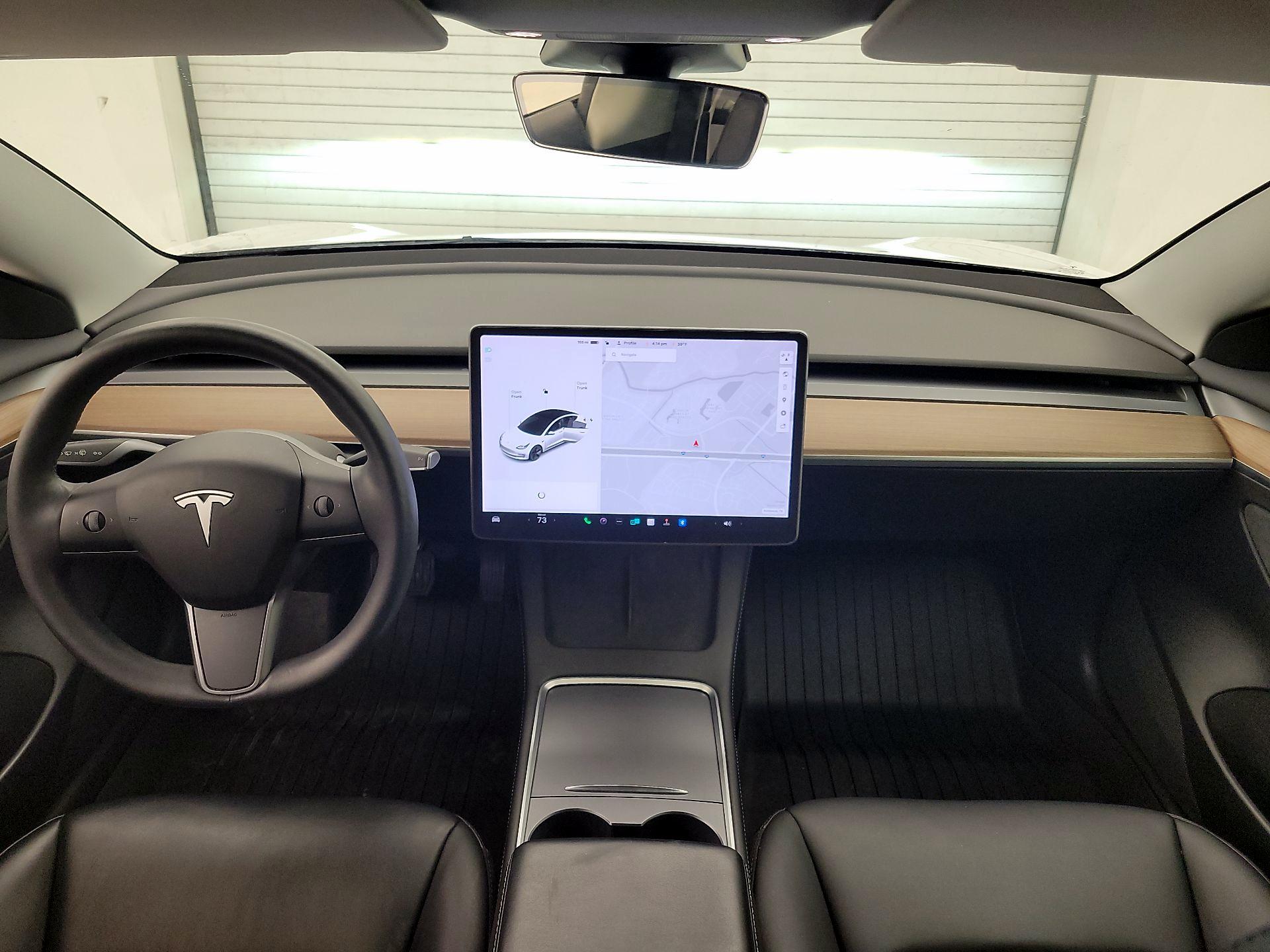 Thumbnail: 2021 Tesla Model 3 - 9