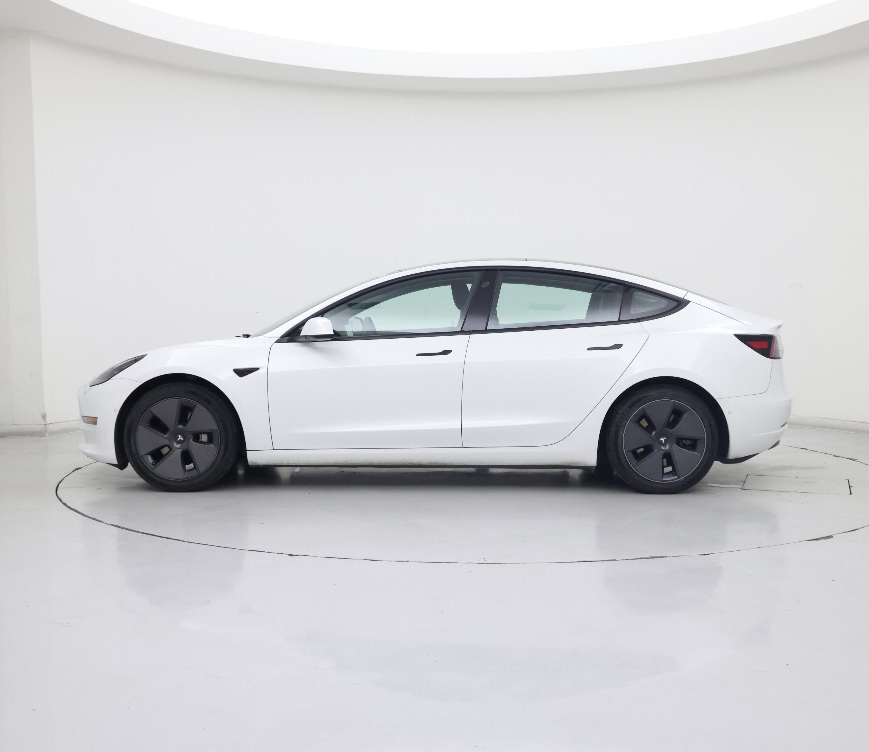 Thumbnail: 2021 Tesla Model 3 - 3