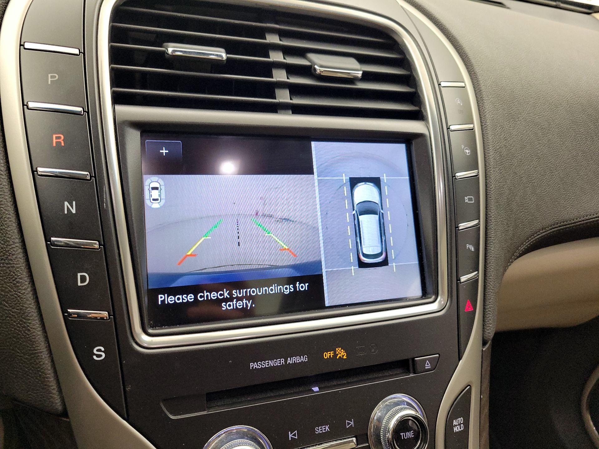 Thumbnail: 2020 Lincoln Nautilus - 15