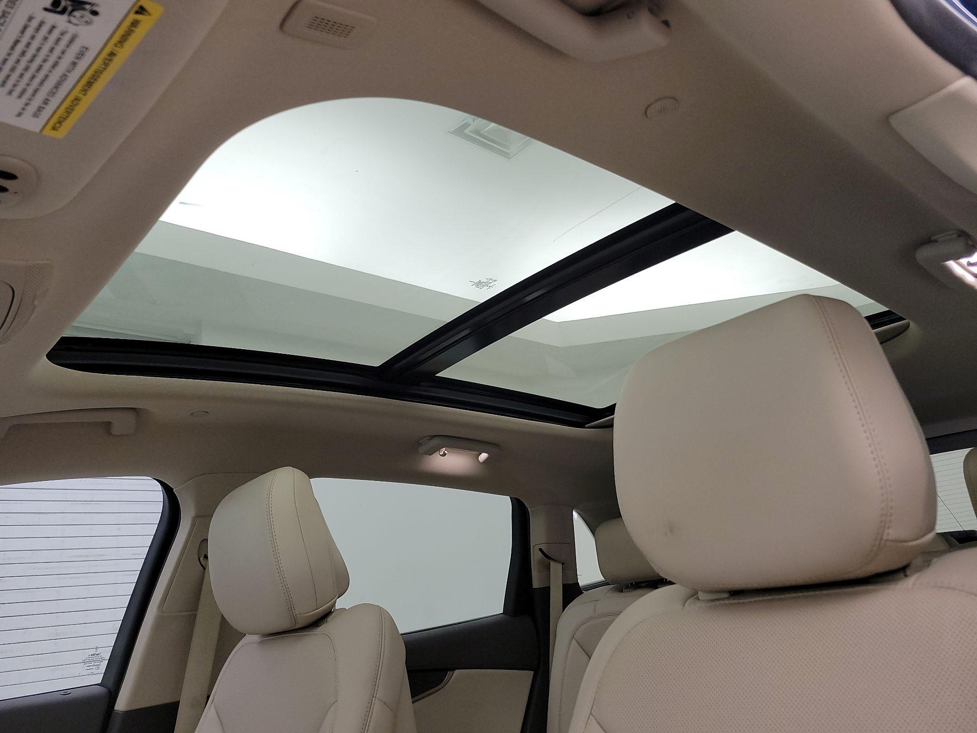 Thumbnail: 2020 Lincoln Nautilus - 20