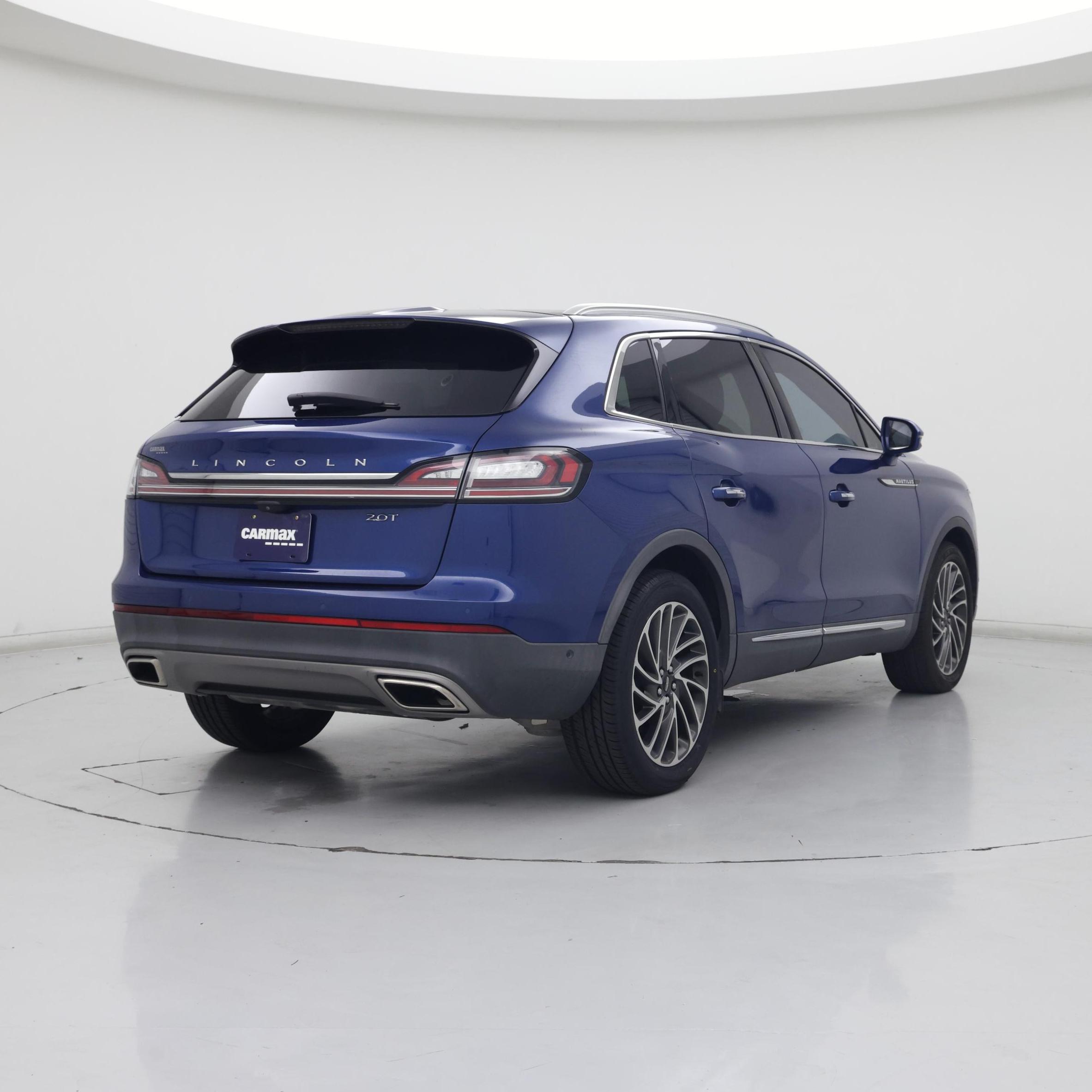 Thumbnail: 2020 Lincoln Nautilus - 8