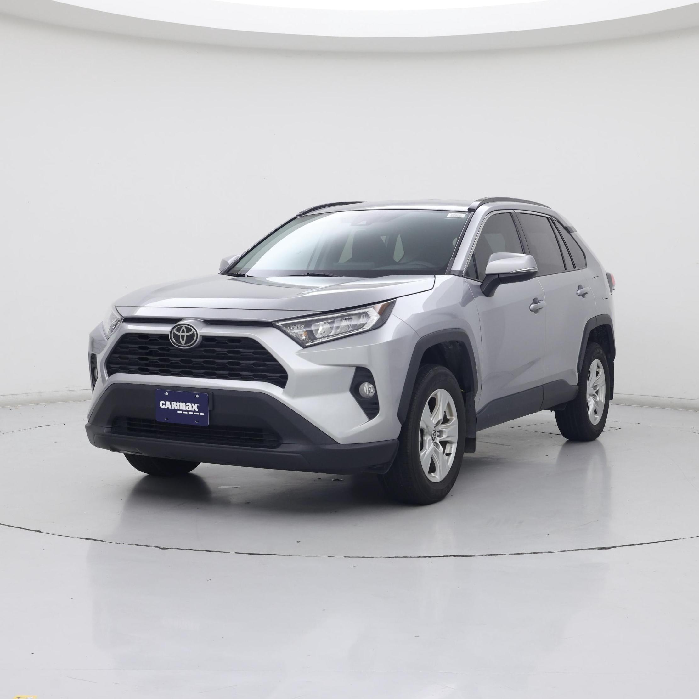 Thumbnail: 2021 Toyota RAV4 - 4