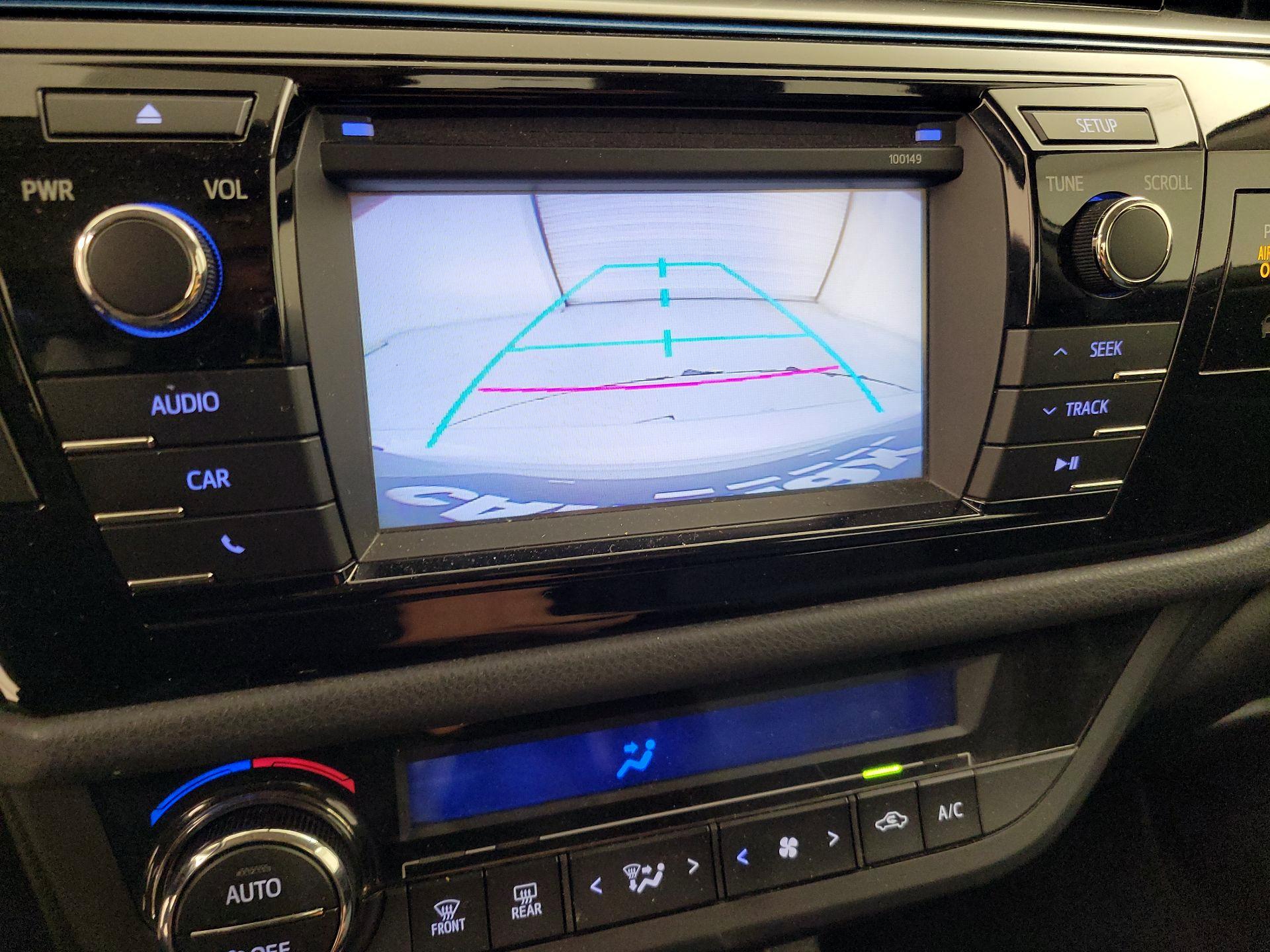 Thumbnail: 2014 Toyota Corolla - 14