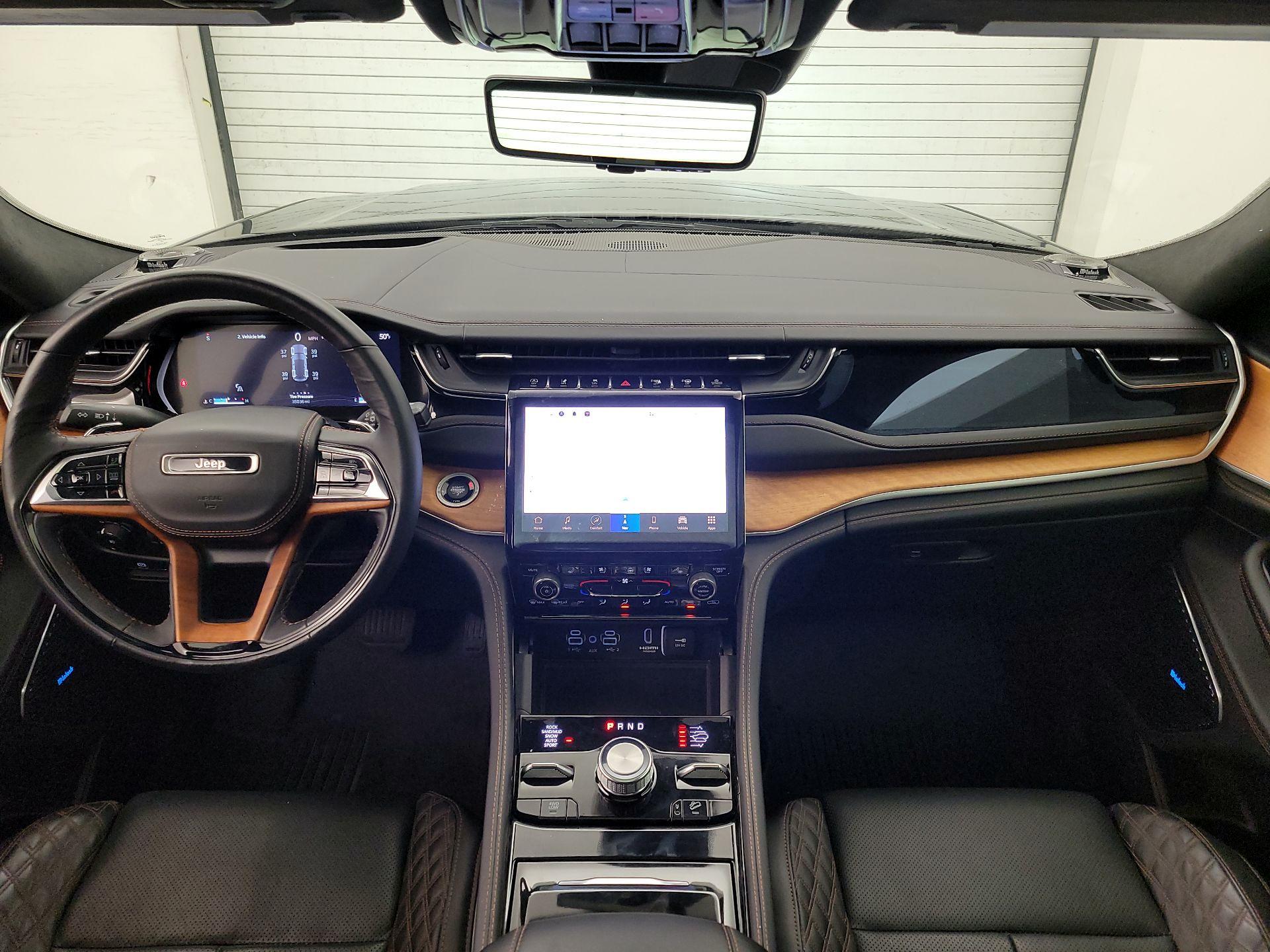 Thumbnail: 2023 Jeep Grand Cherokee - 9