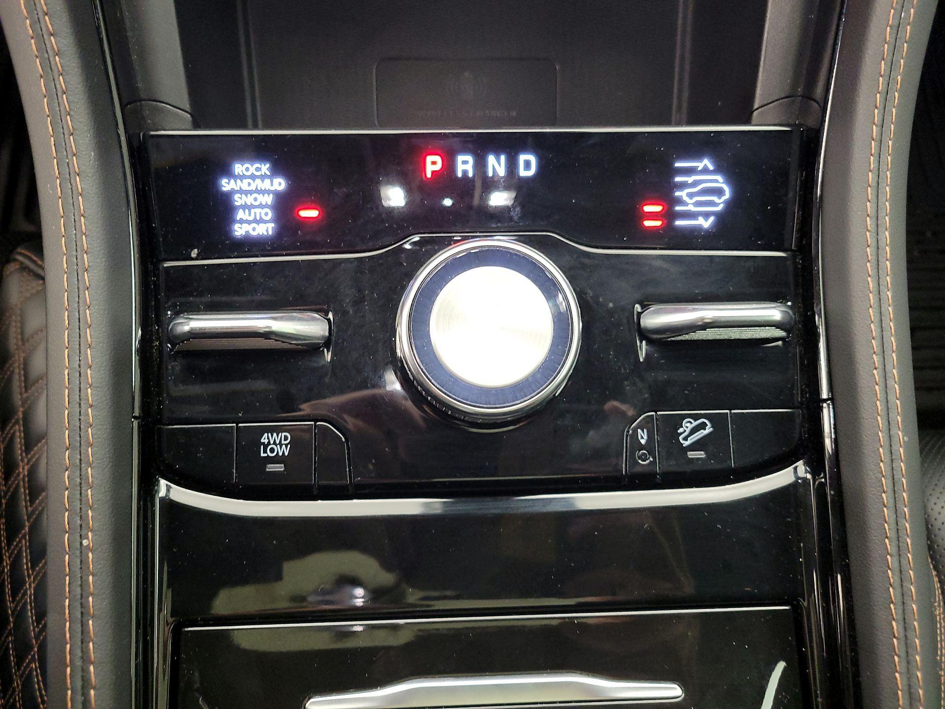 Thumbnail: 2023 Jeep Grand Cherokee - 18