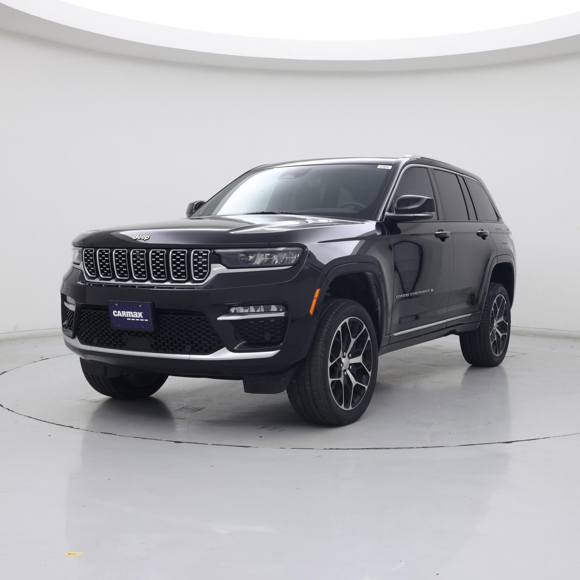 Thumbnail: 2023 Jeep Grand Cherokee - 4
