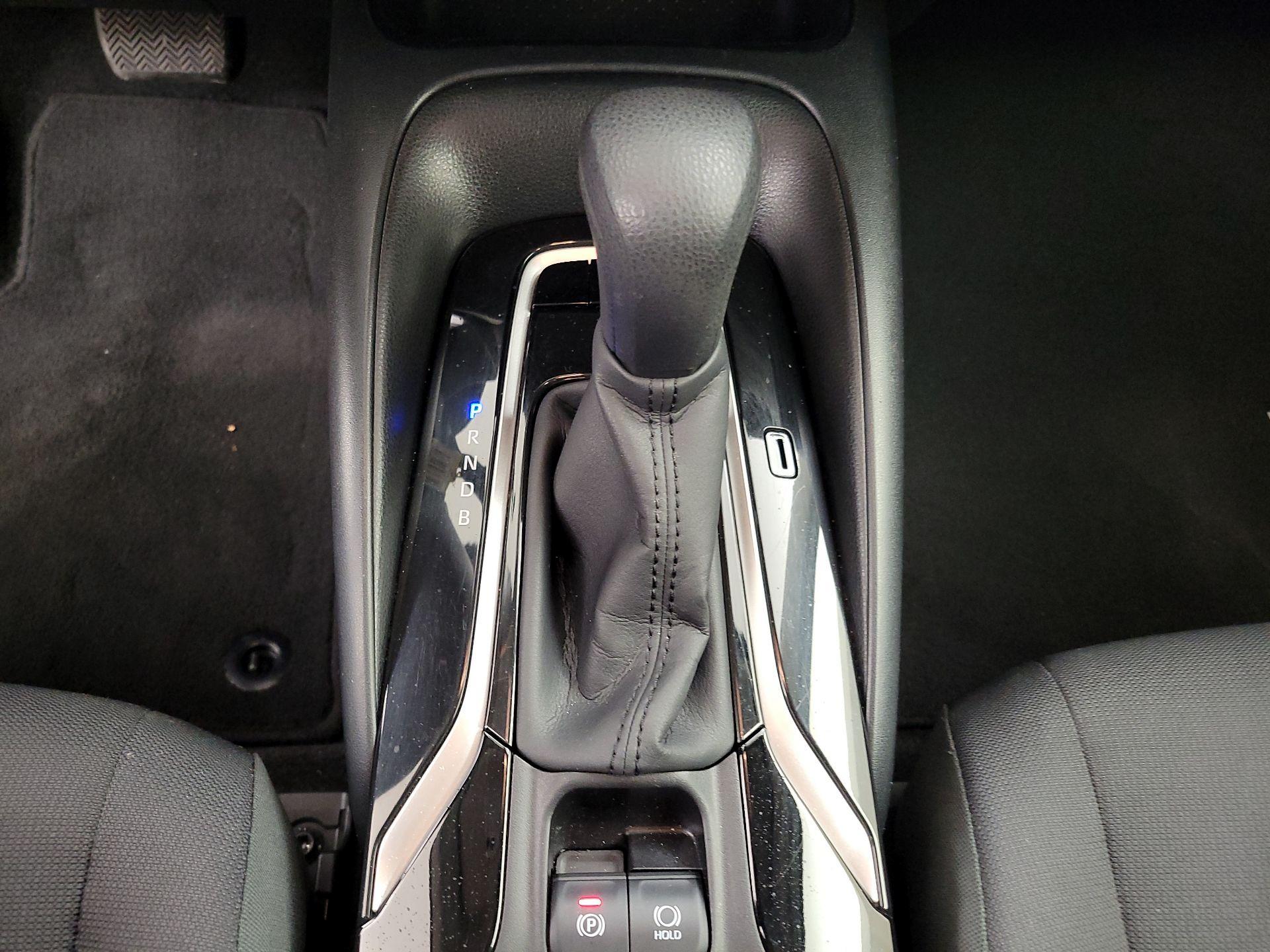 Thumbnail: 2021 Toyota Corolla - 17