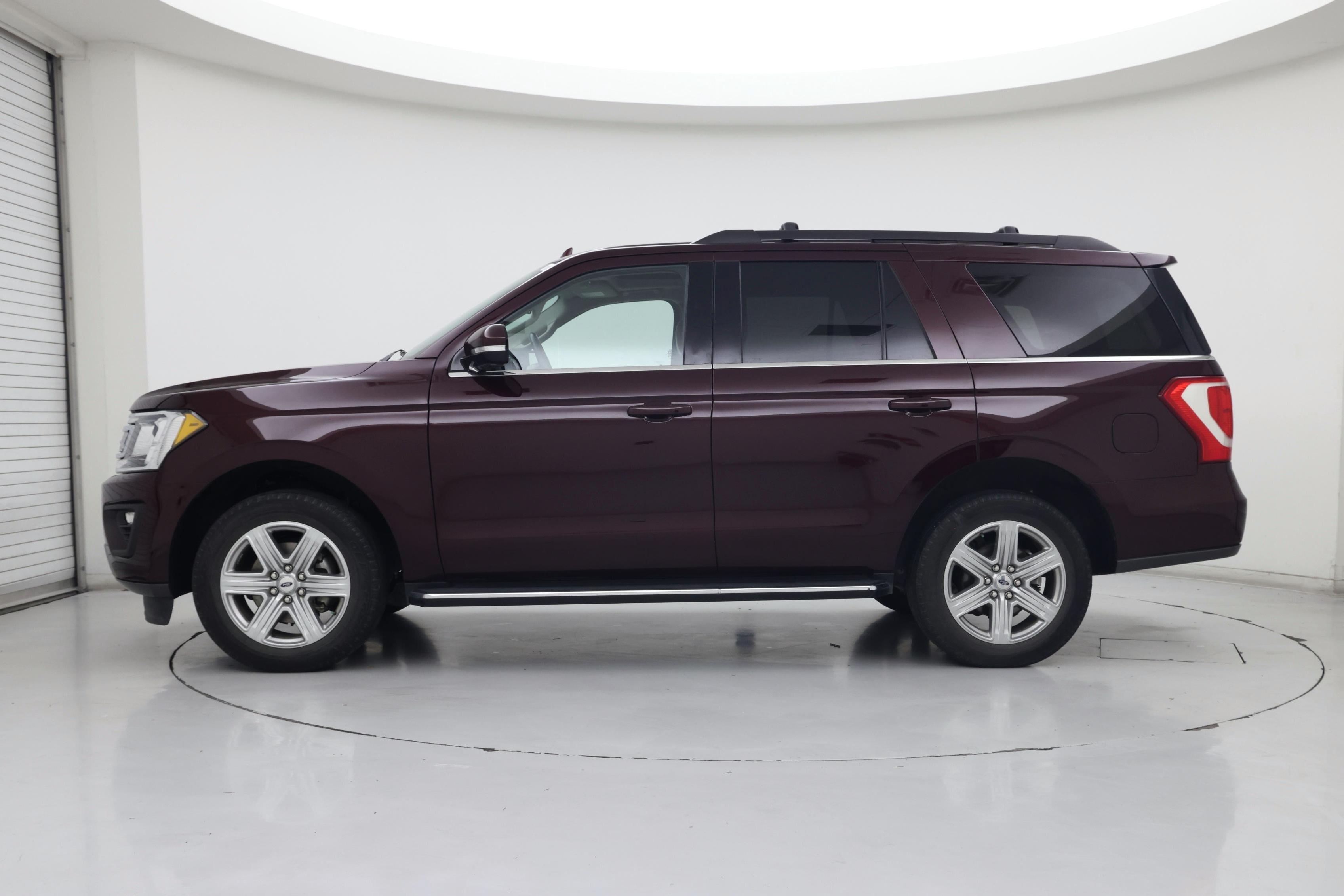 Thumbnail: 2021 Ford Expedition - 3