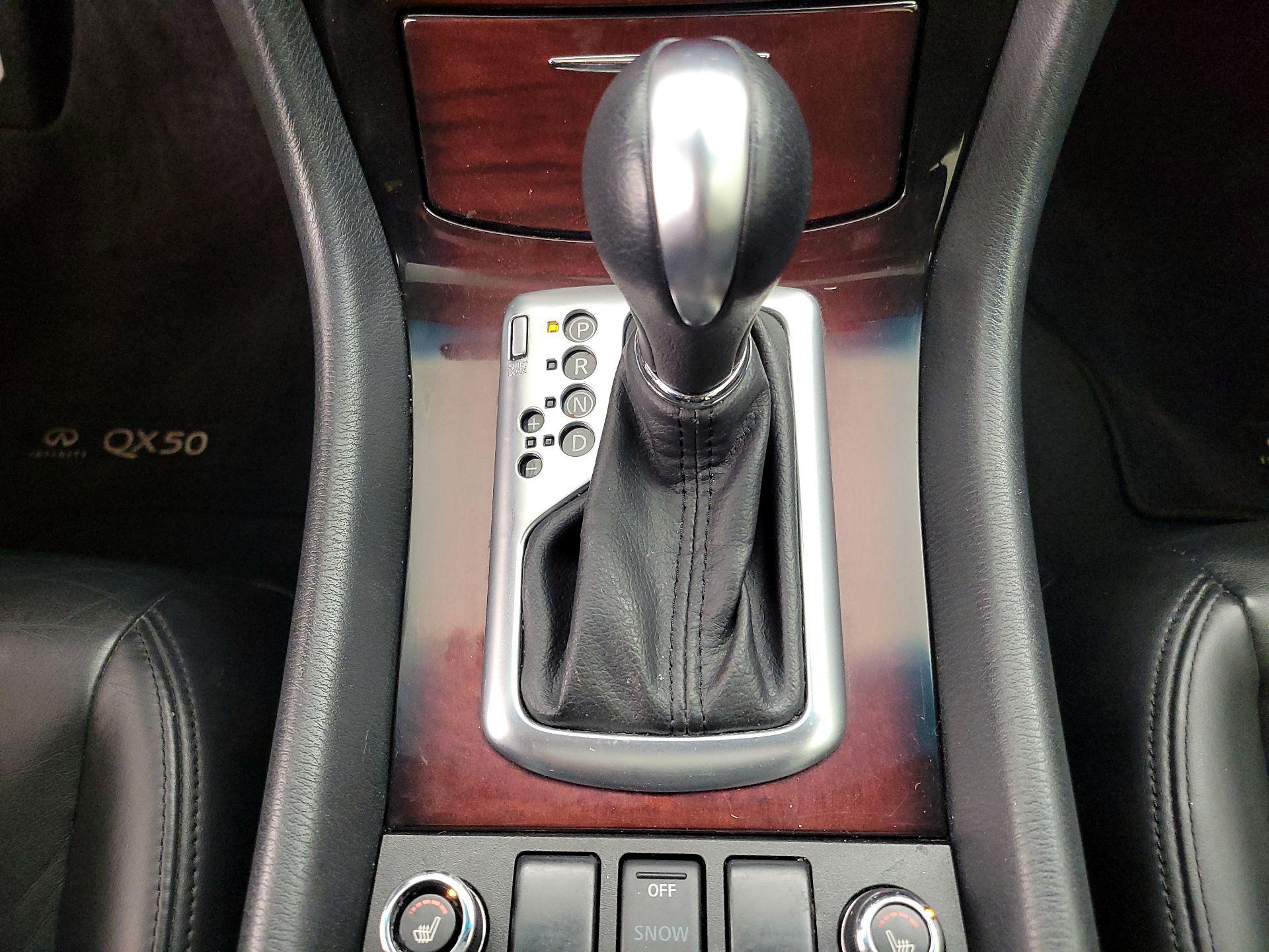 Thumbnail: 2017 INFINITI QX50 - 18