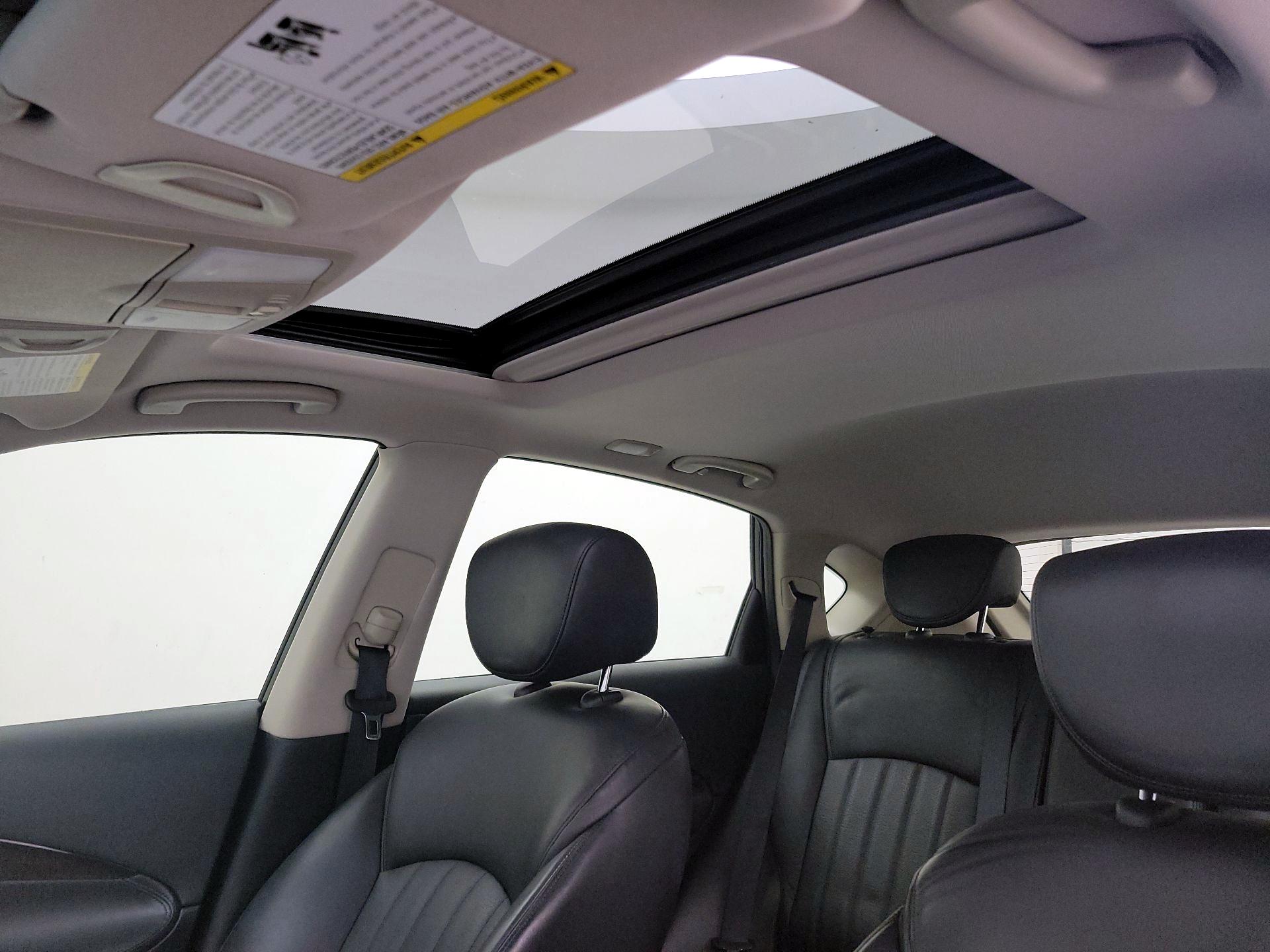 Thumbnail: 2017 INFINITI QX50 - 20