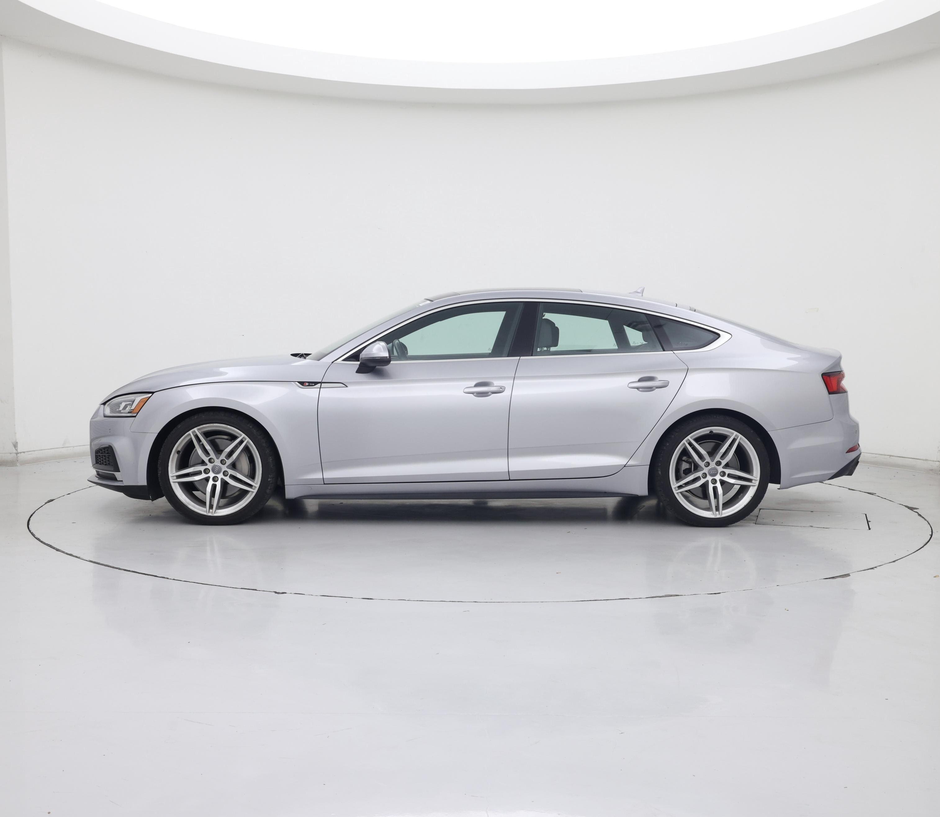 Thumbnail: 2019 Audi A5 - 3