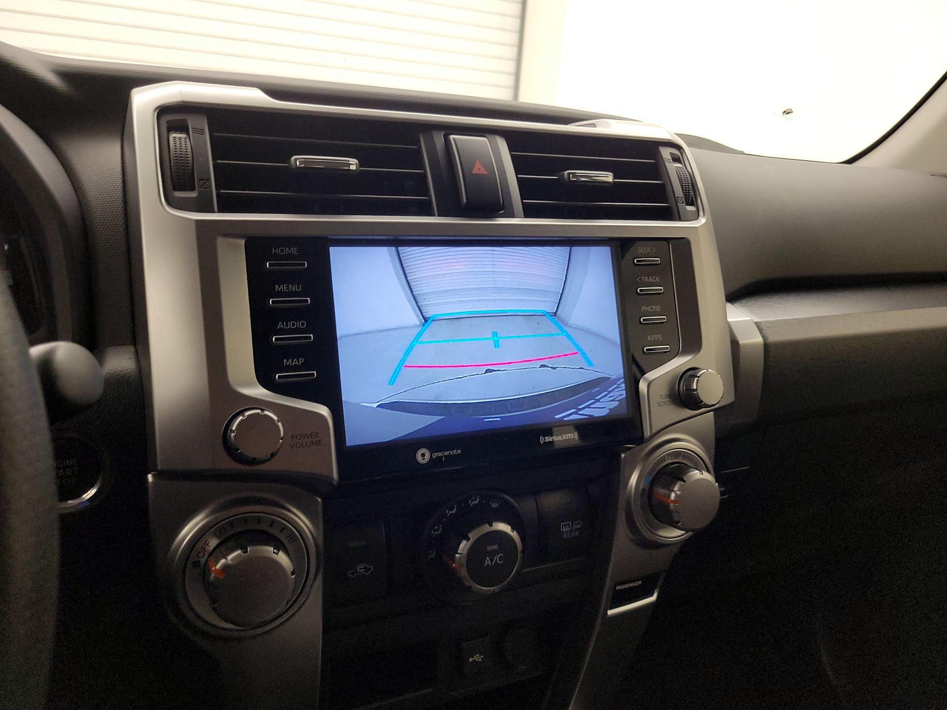 Thumbnail: 2022 Toyota 4Runner - 14