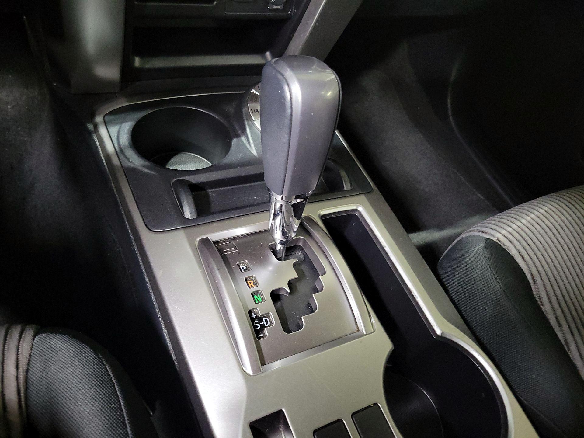 Thumbnail: 2022 Toyota 4Runner - 17