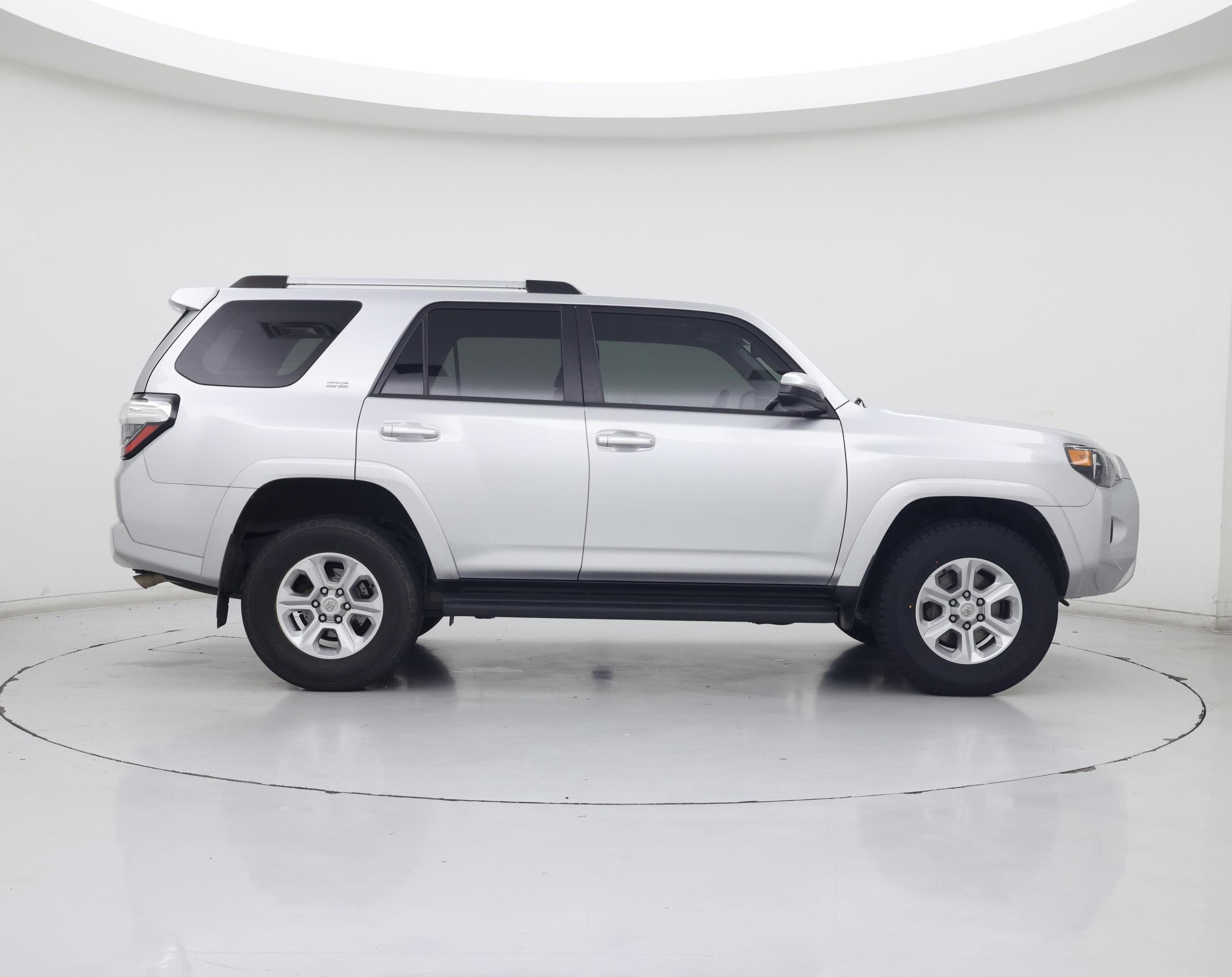 Thumbnail: 2022 Toyota 4Runner - 7