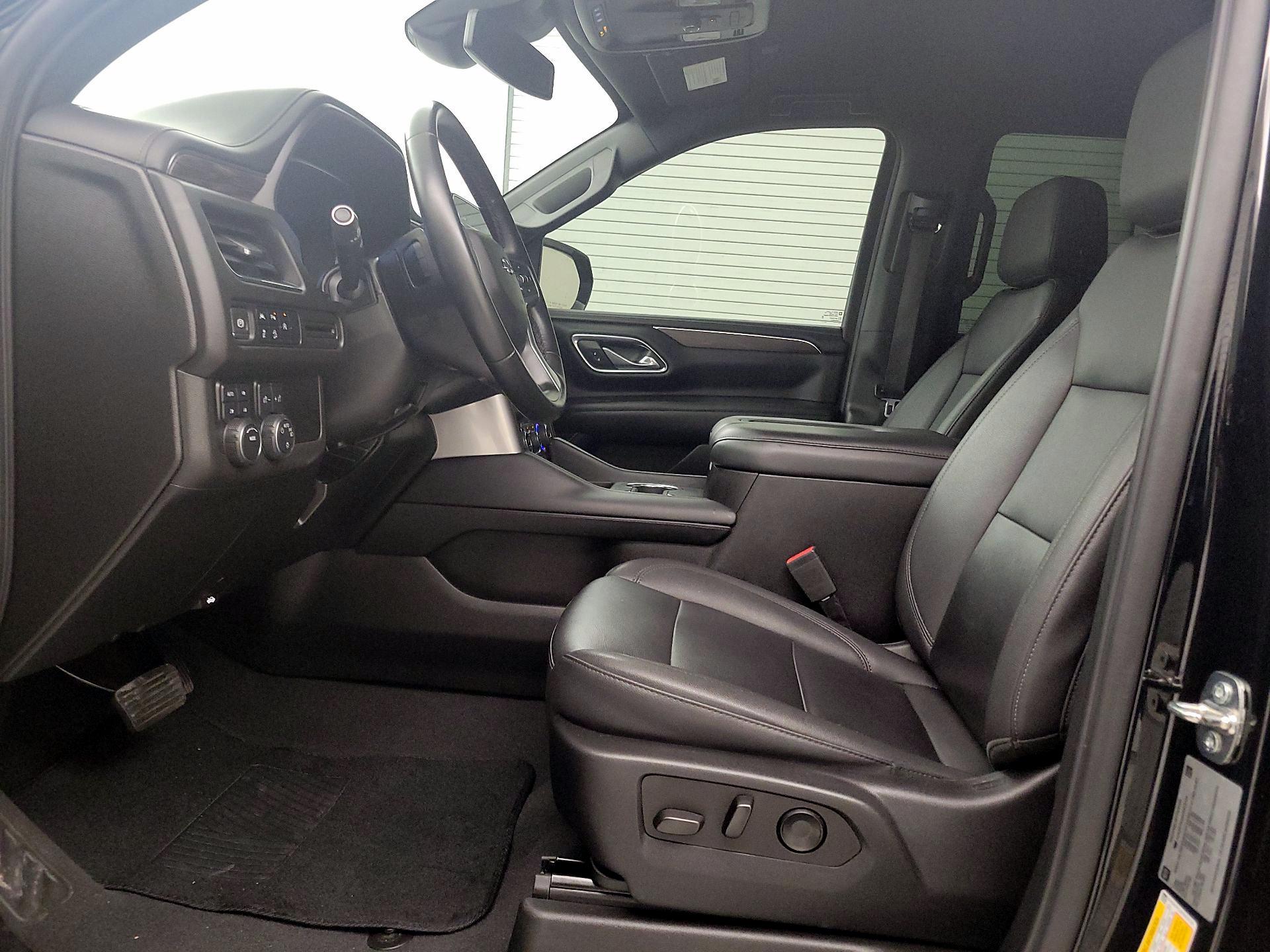 Thumbnail: 2023 Chevrolet Tahoe - 11