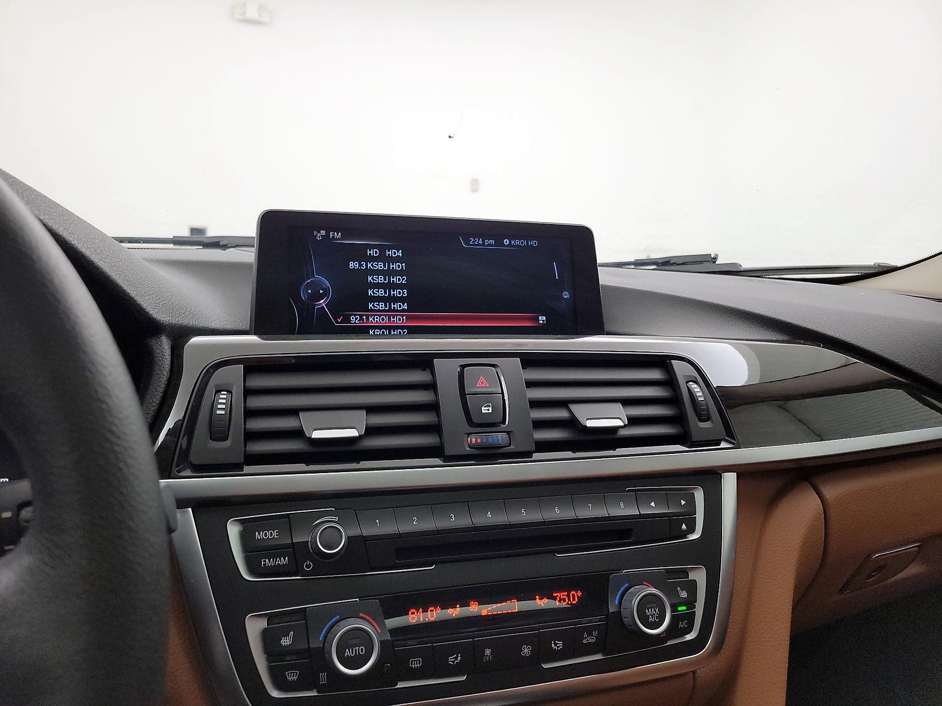 Thumbnail: 2015 BMW 3 Series - 16