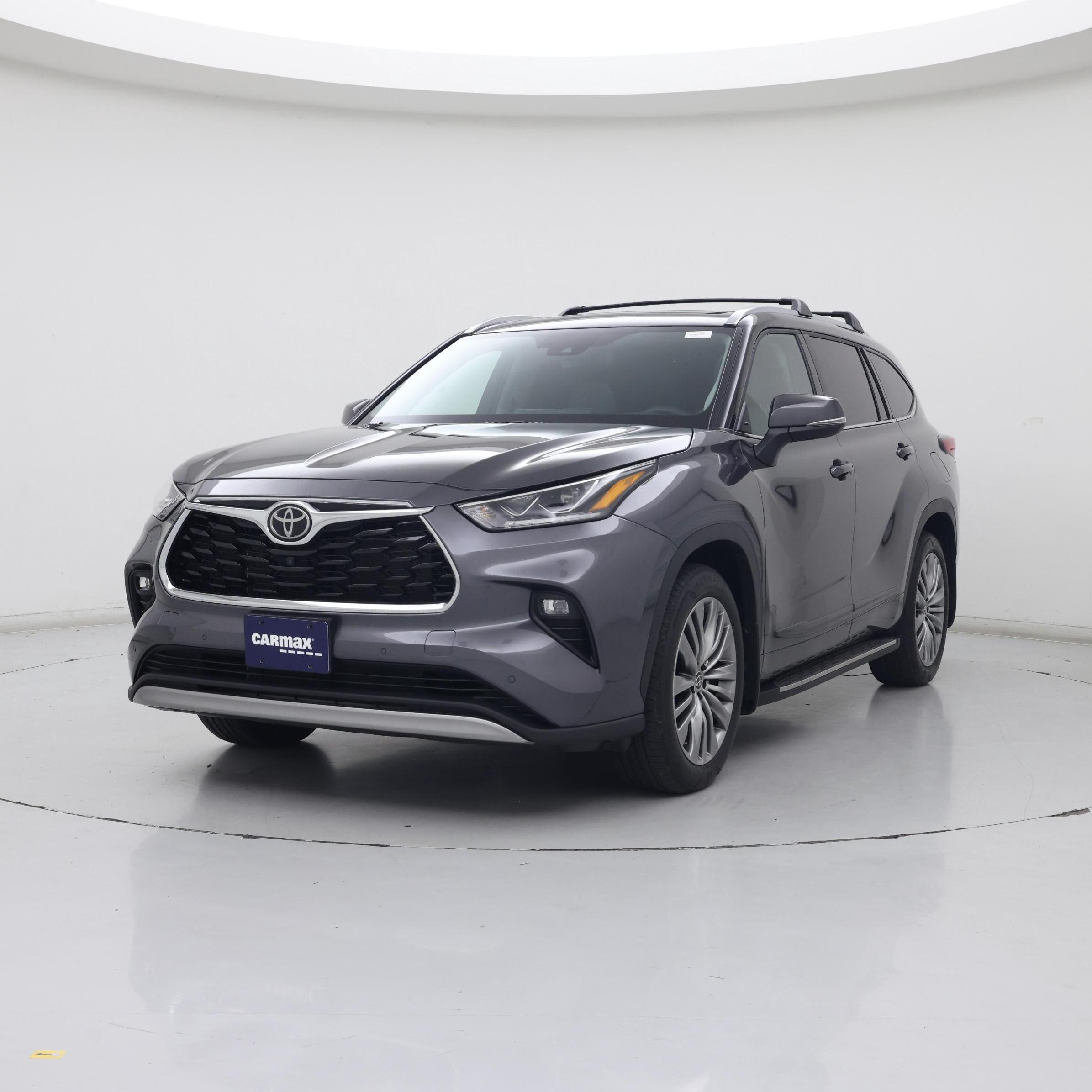 Thumbnail: 2021 Toyota Highlander - 4