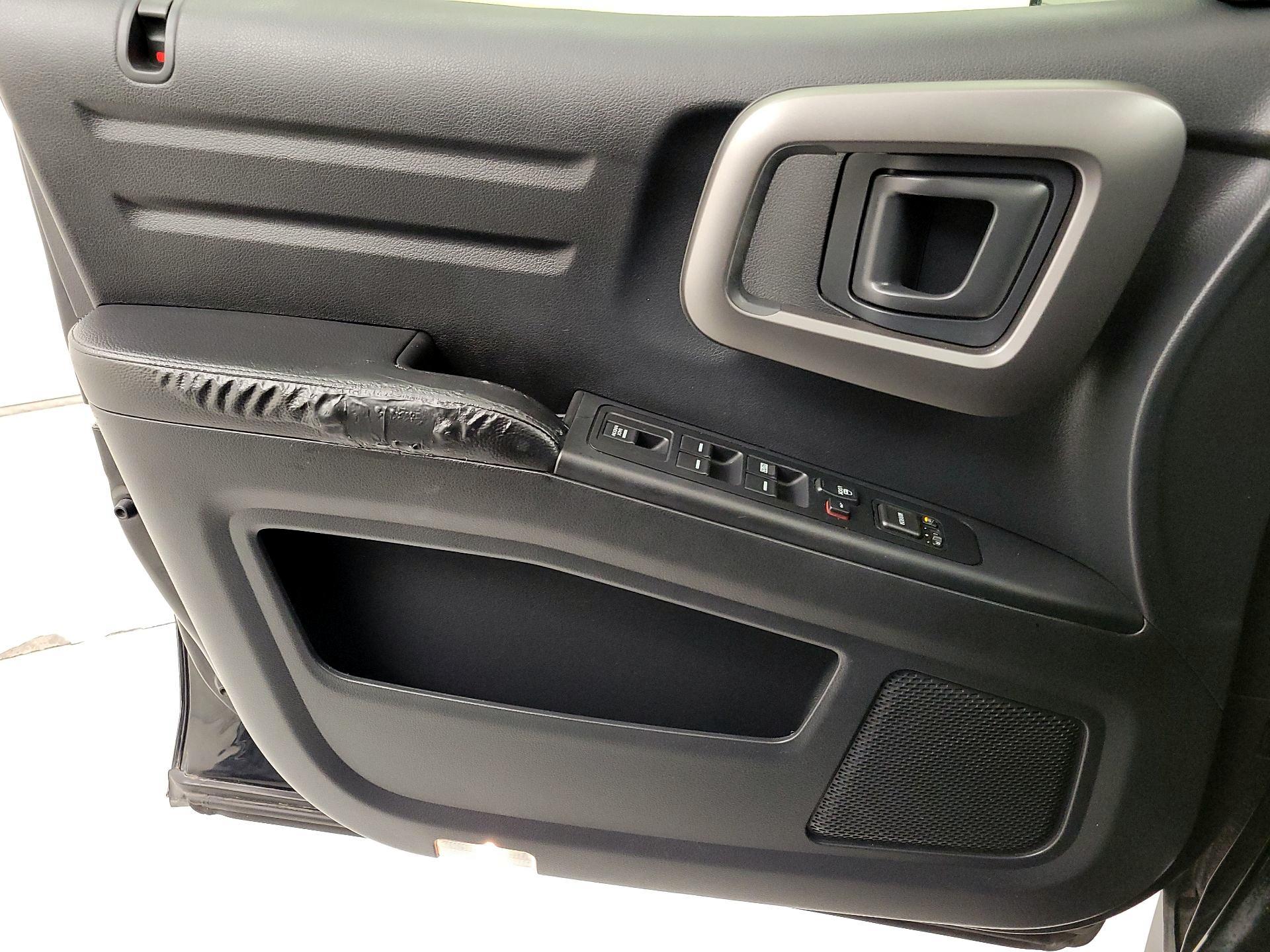 Thumbnail: 2014 Honda Ridgeline - 12