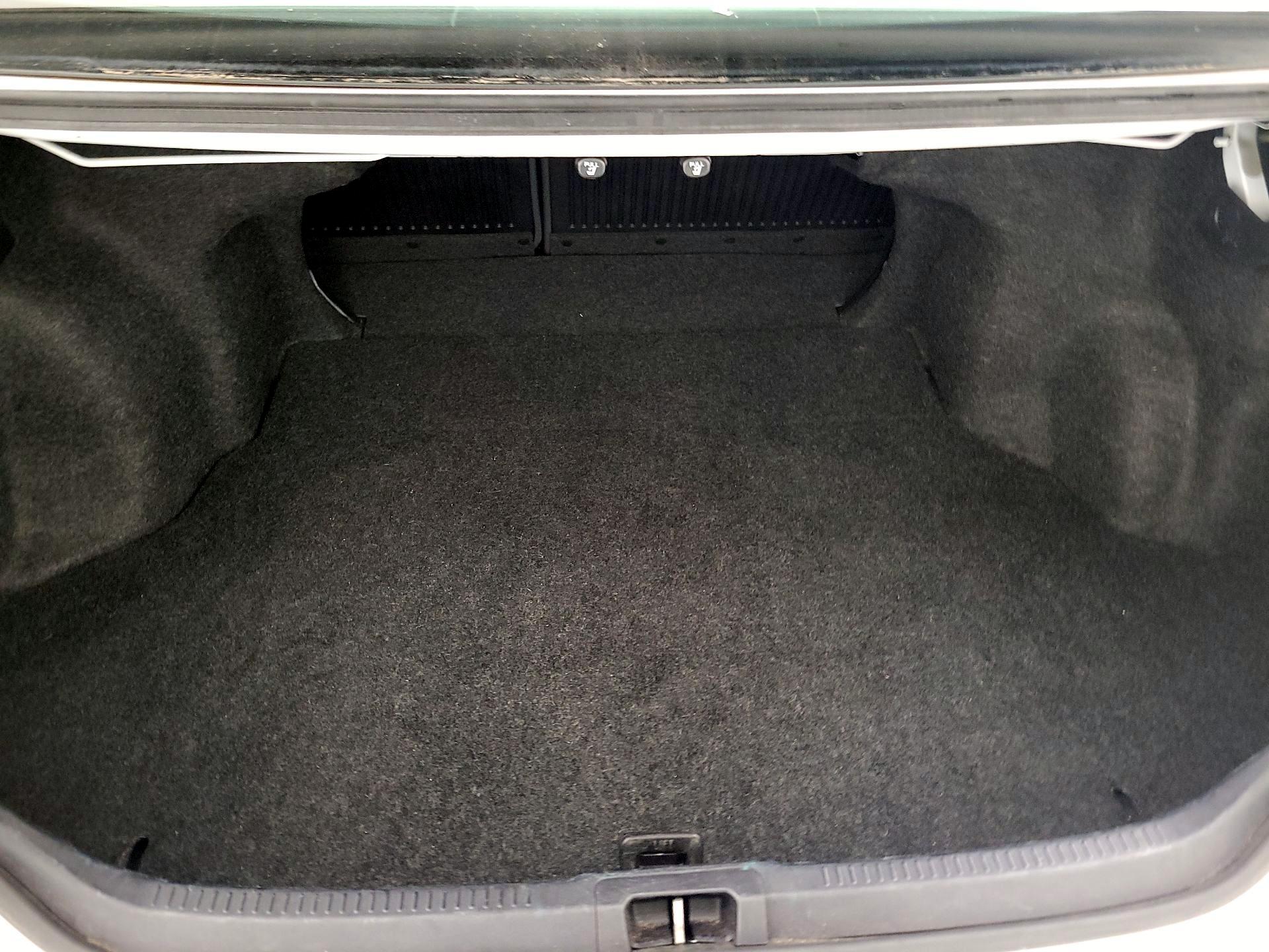 Thumbnail: 2016 Toyota Camry - 20