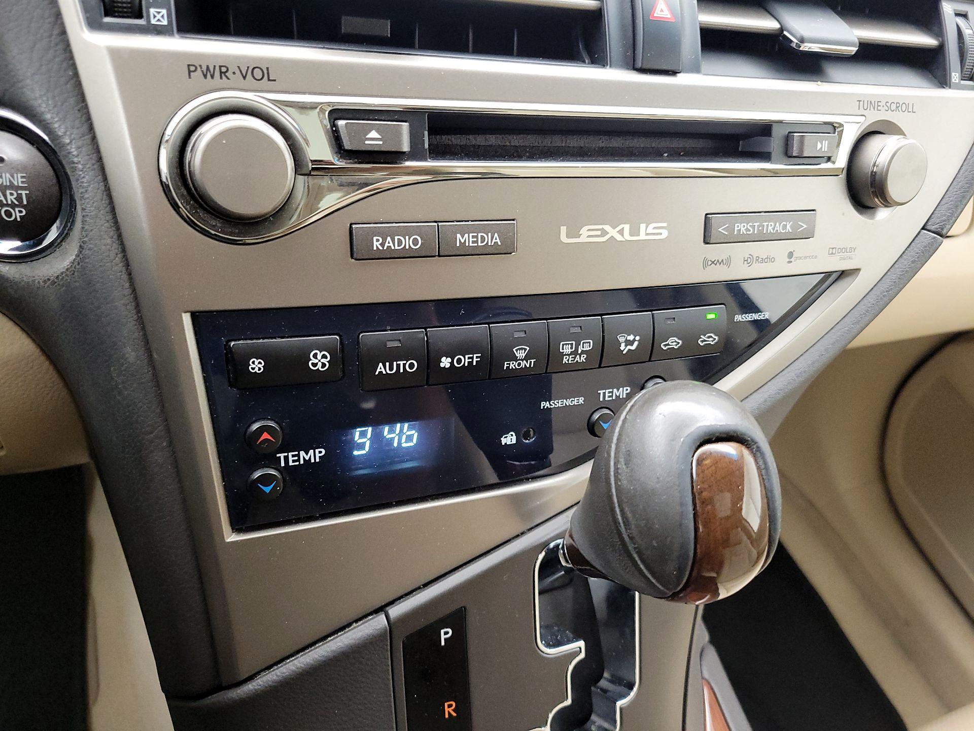 Thumbnail: 2015 Lexus RX - 16