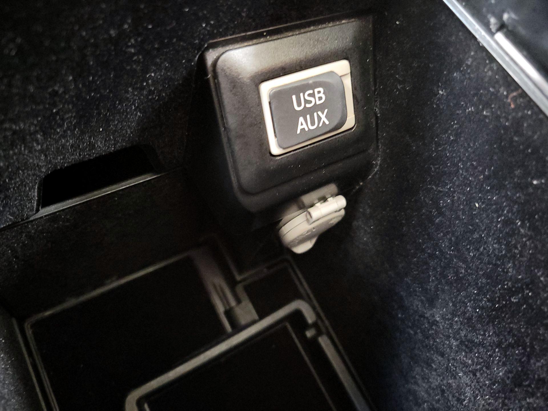 Thumbnail: 2015 Lexus RX - 18