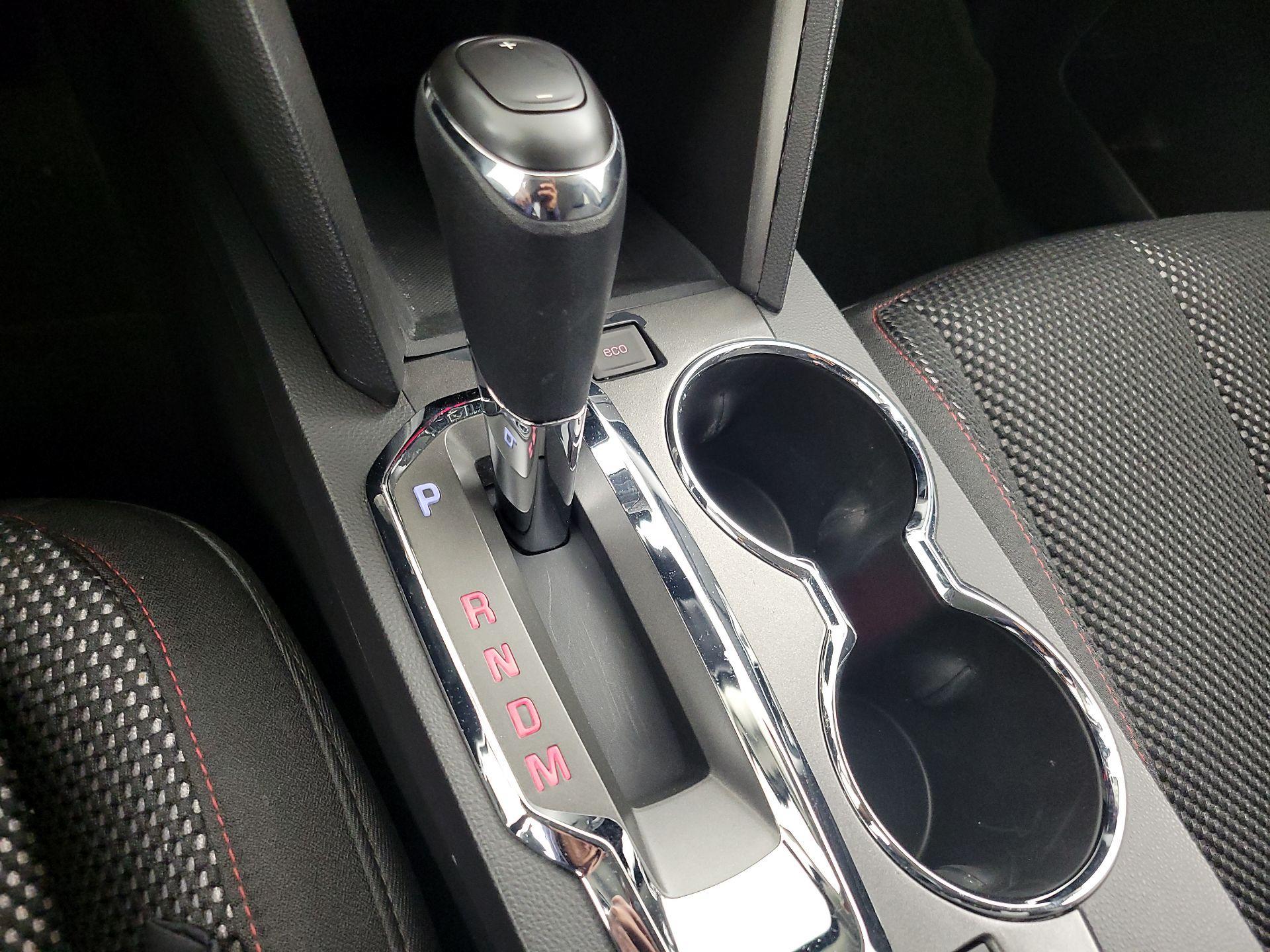 Thumbnail: 2017 GMC Terrain - 16