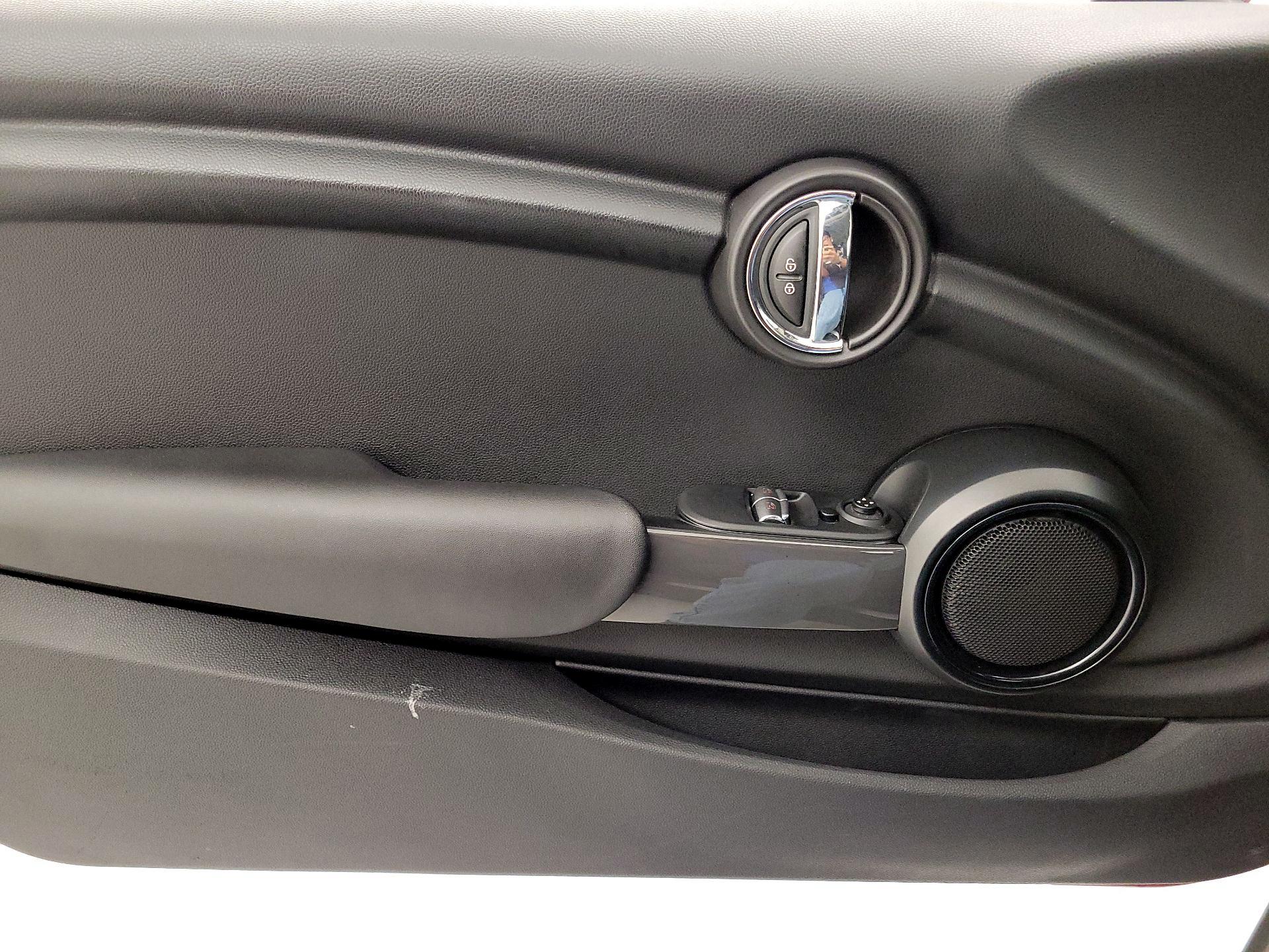 Thumbnail: 2018 MINI Cooper Hardtop - 12