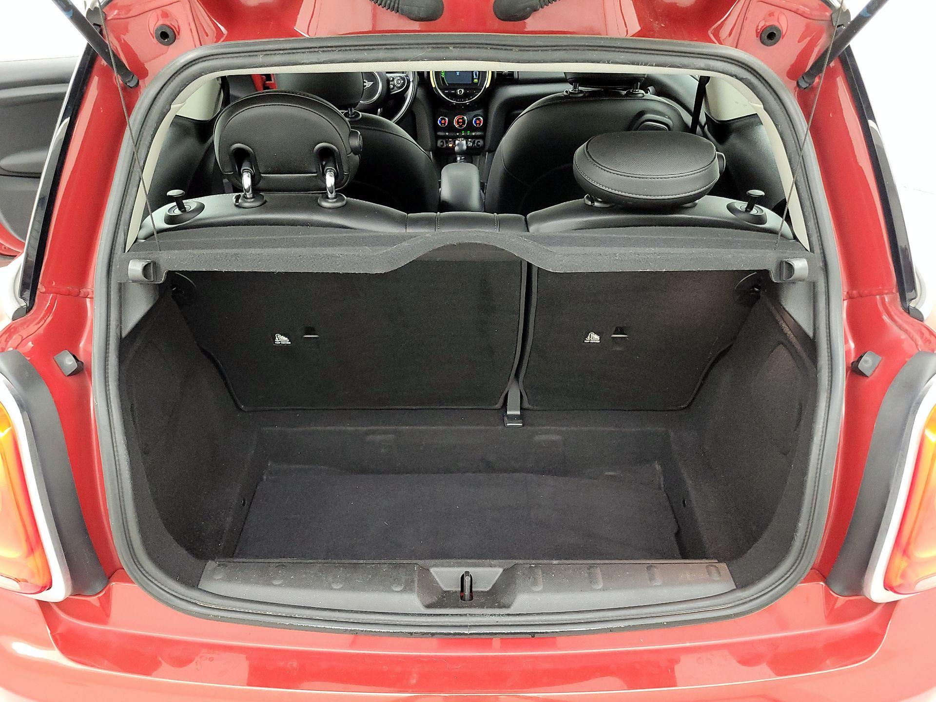 Thumbnail: 2018 MINI Cooper Hardtop - 20