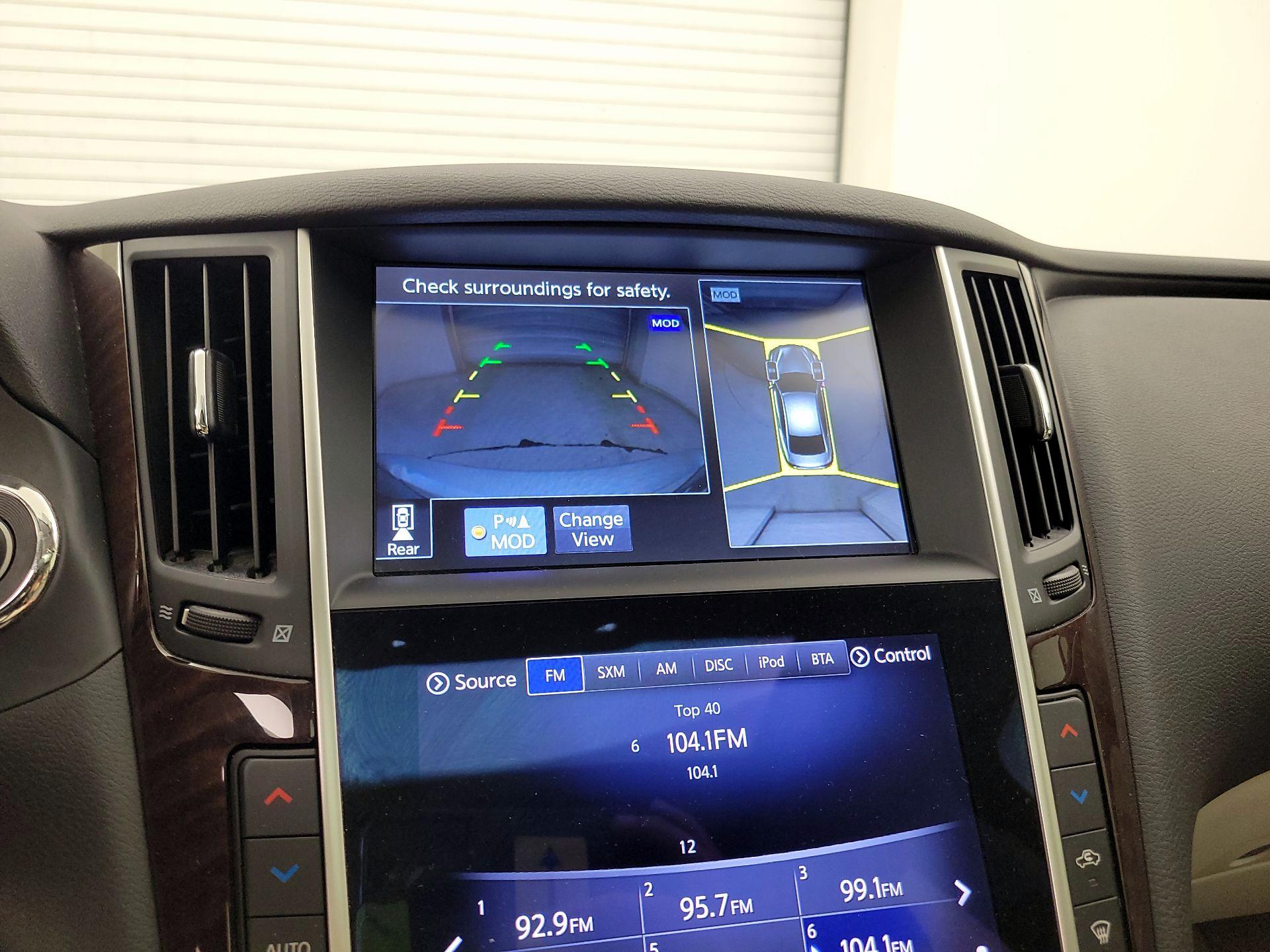 Thumbnail: 2015 INFINITI Q50 - 15