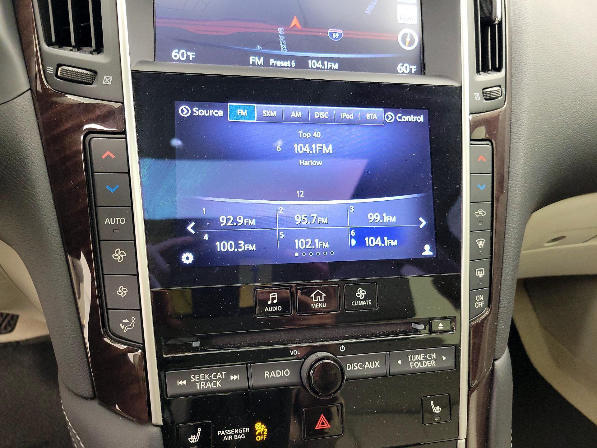 Thumbnail: 2015 INFINITI Q50 - 16