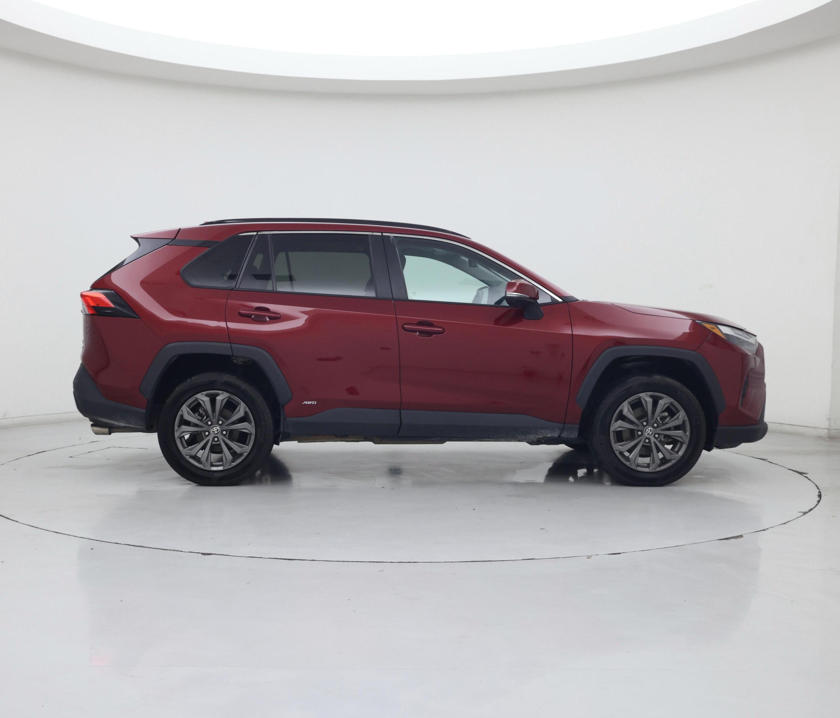 Thumbnail: 2022 Toyota RAV4 - 7