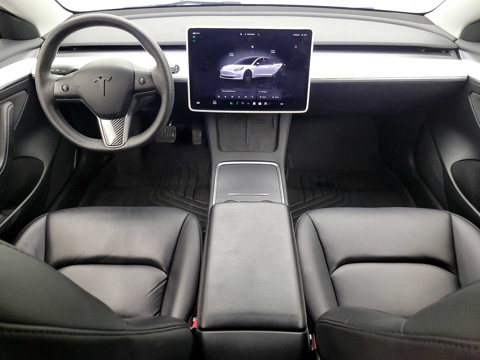 Thumbnail: 2023 Tesla Model 3 - 9