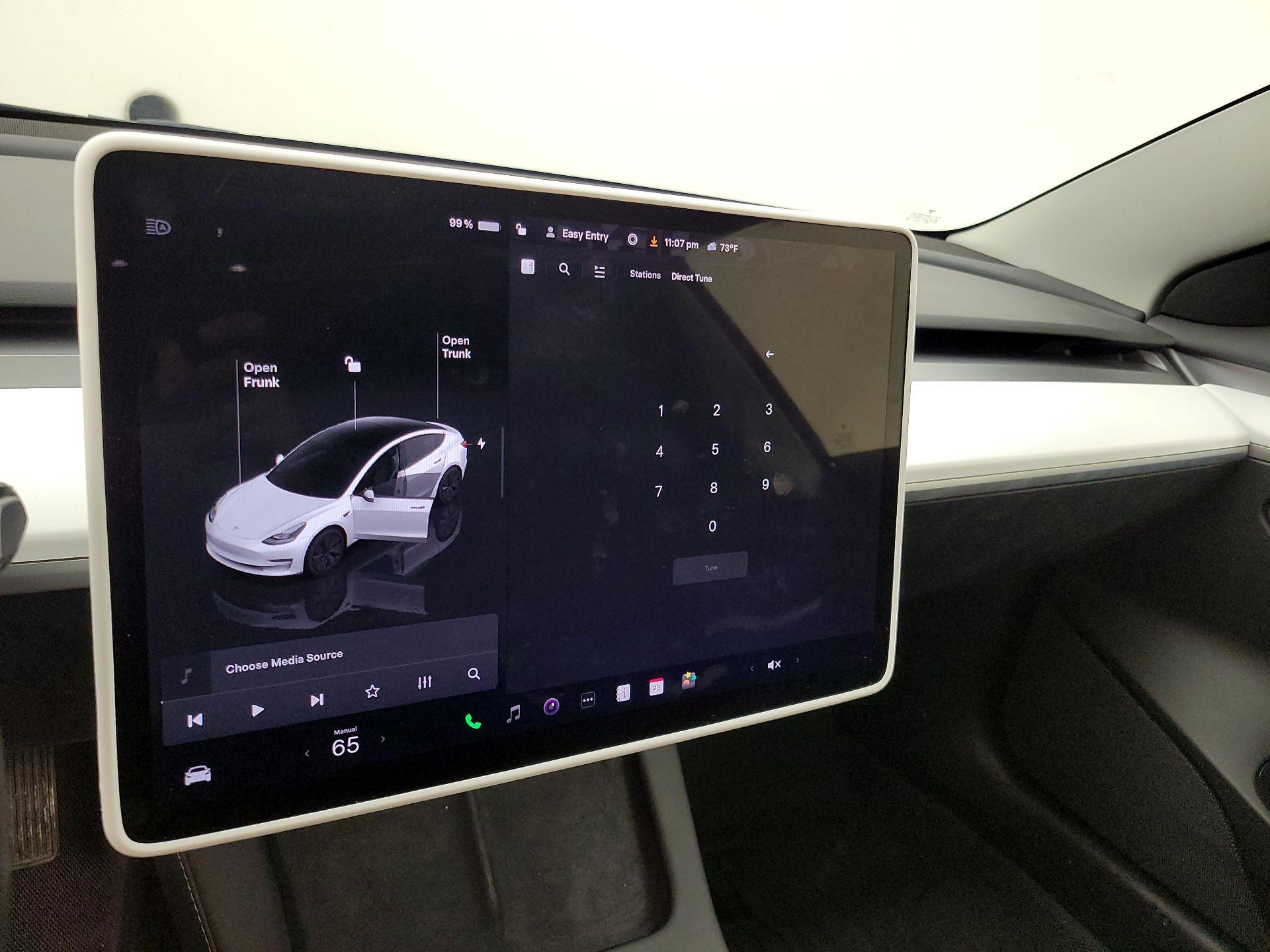 Thumbnail: 2023 Tesla Model 3 - 15