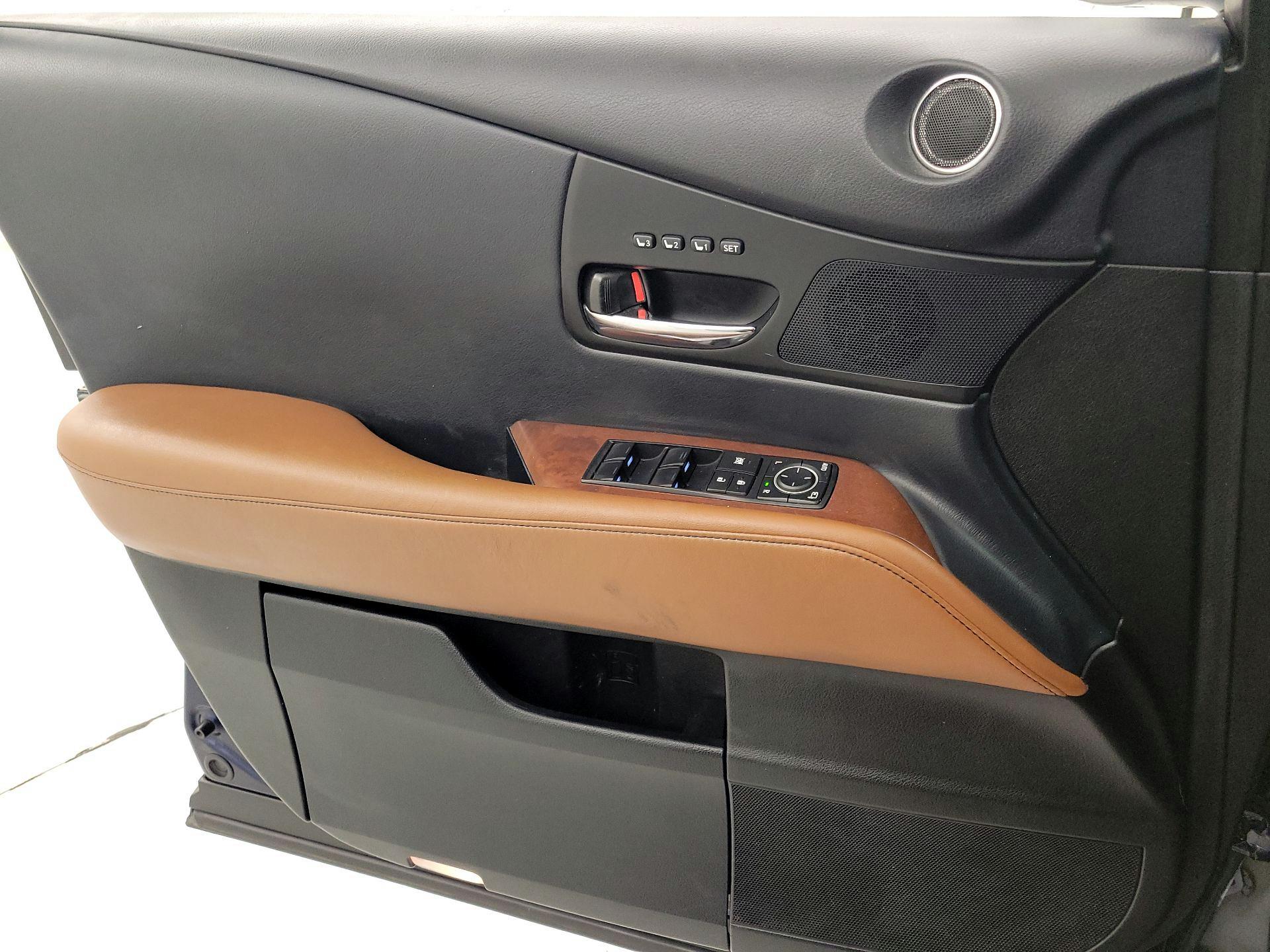 Thumbnail: 2014 Lexus RX - 12