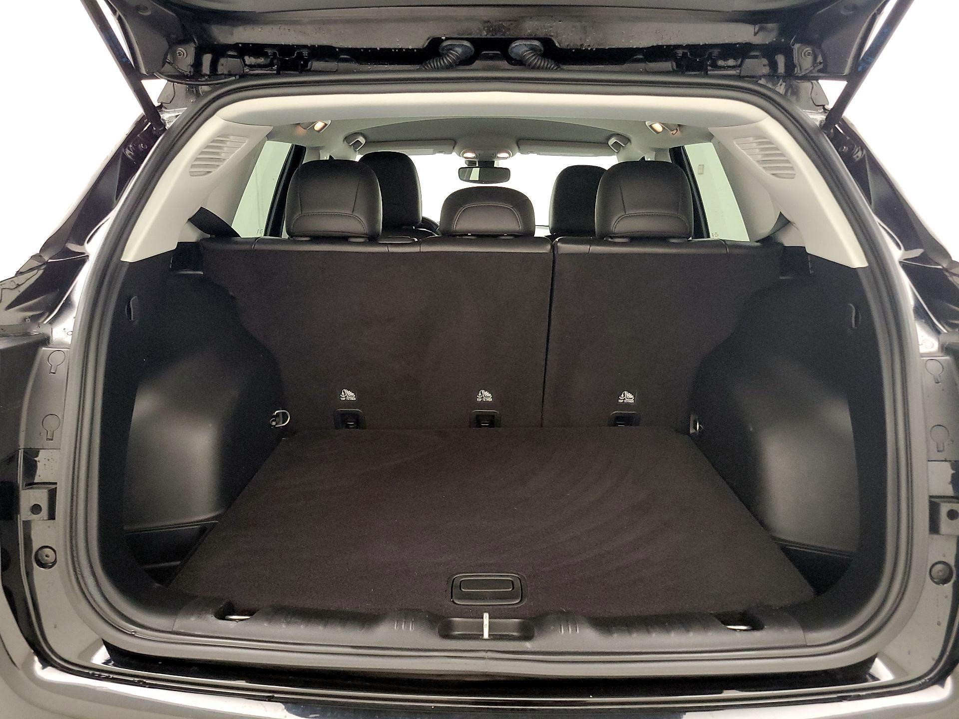 Thumbnail: 2021 Jeep Compass - 20