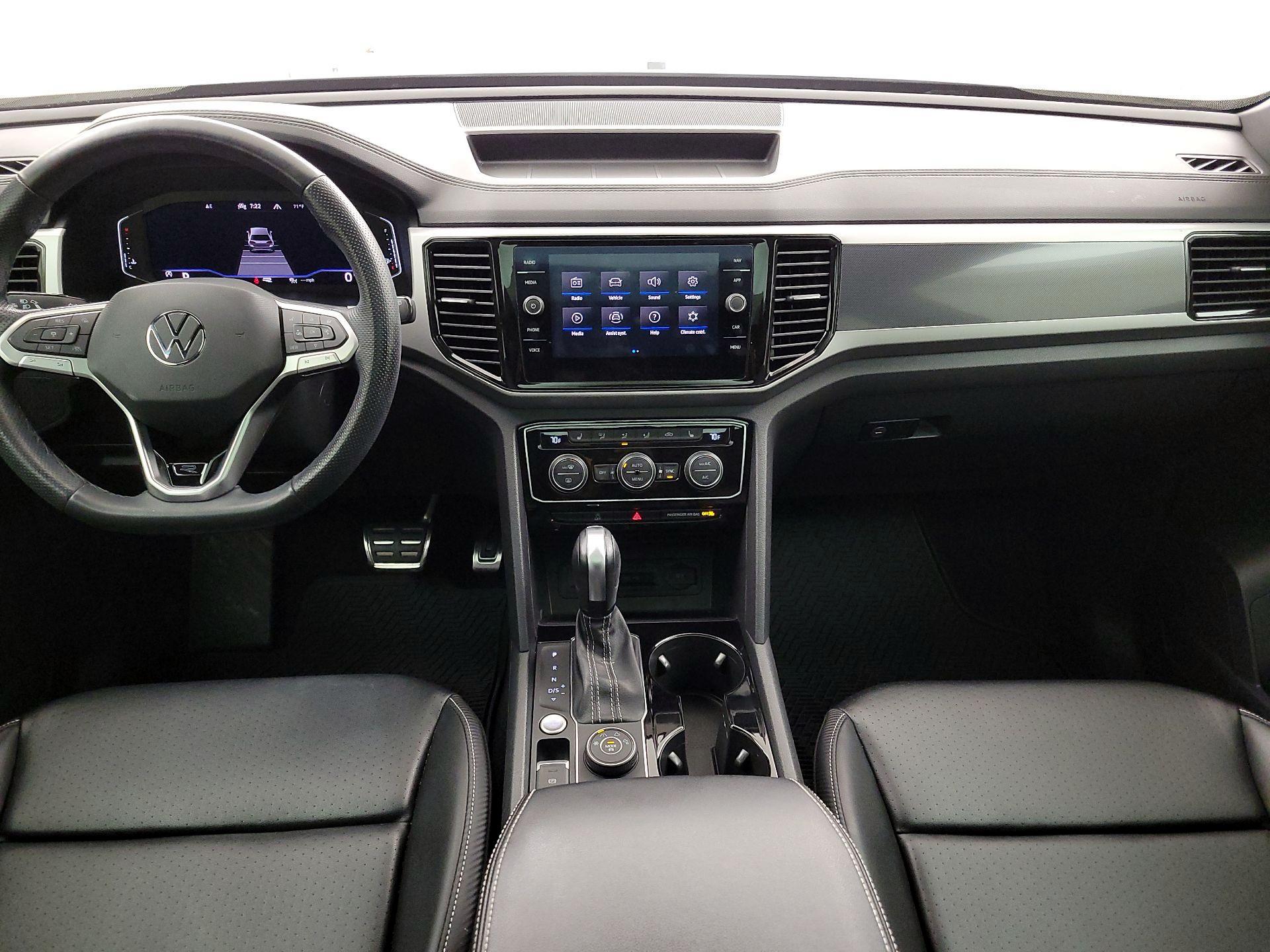 Thumbnail: 2022 Volkswagen Atlas - 9