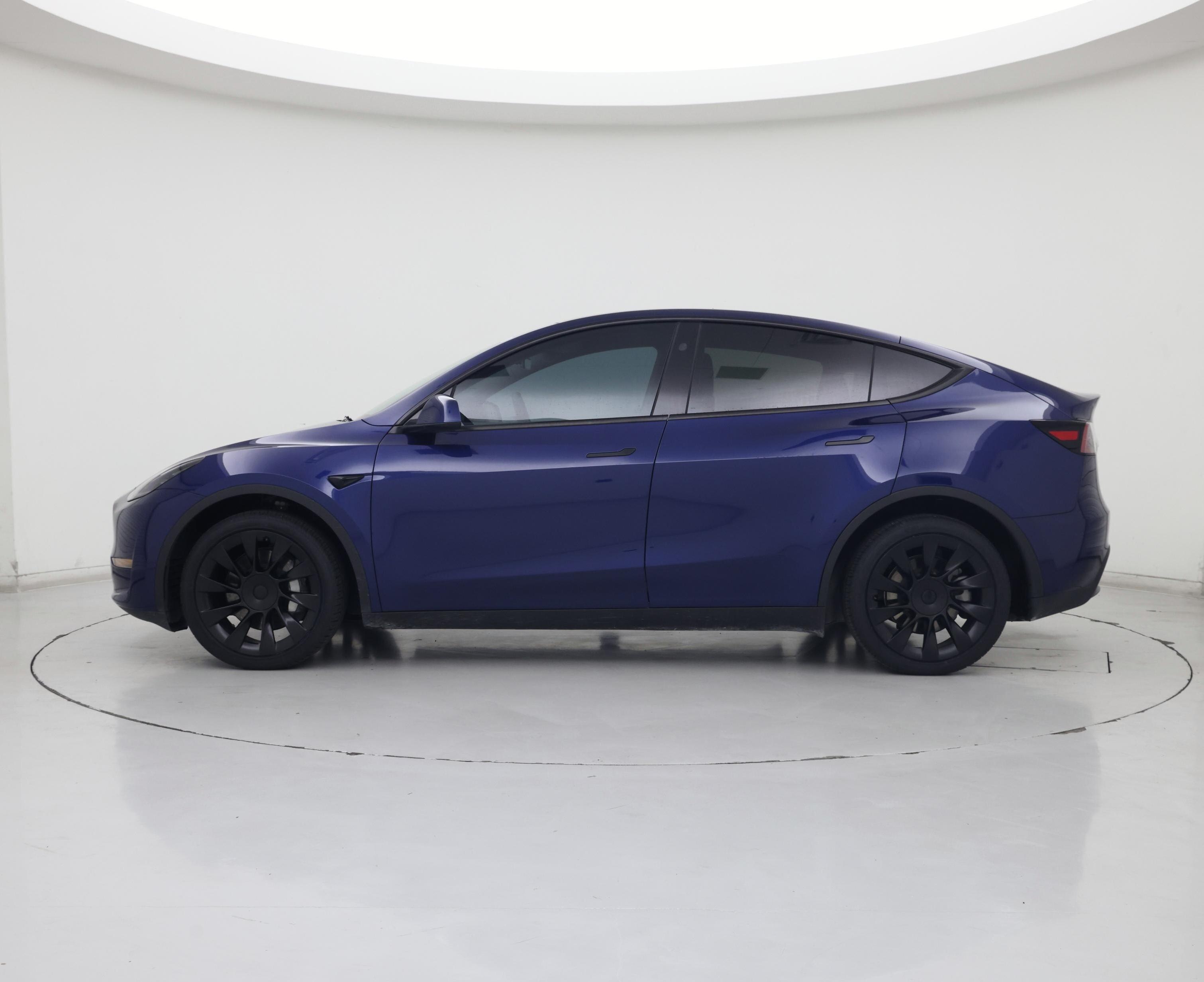 Thumbnail: 2023 Tesla Model Y - 3