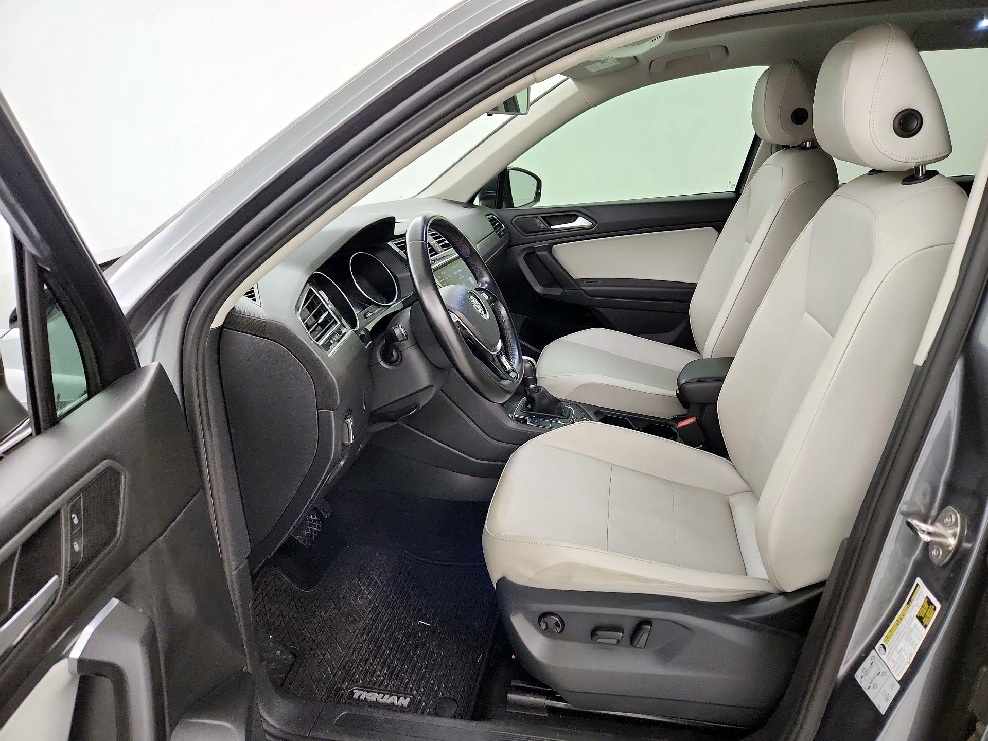 Thumbnail: 2019 Volkswagen Tiguan - 11