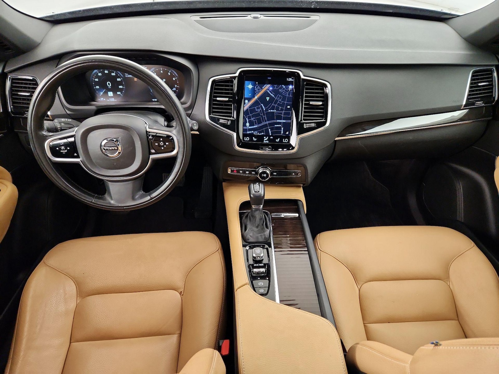 2018 Volvo XC90 Momentum - Photo 10