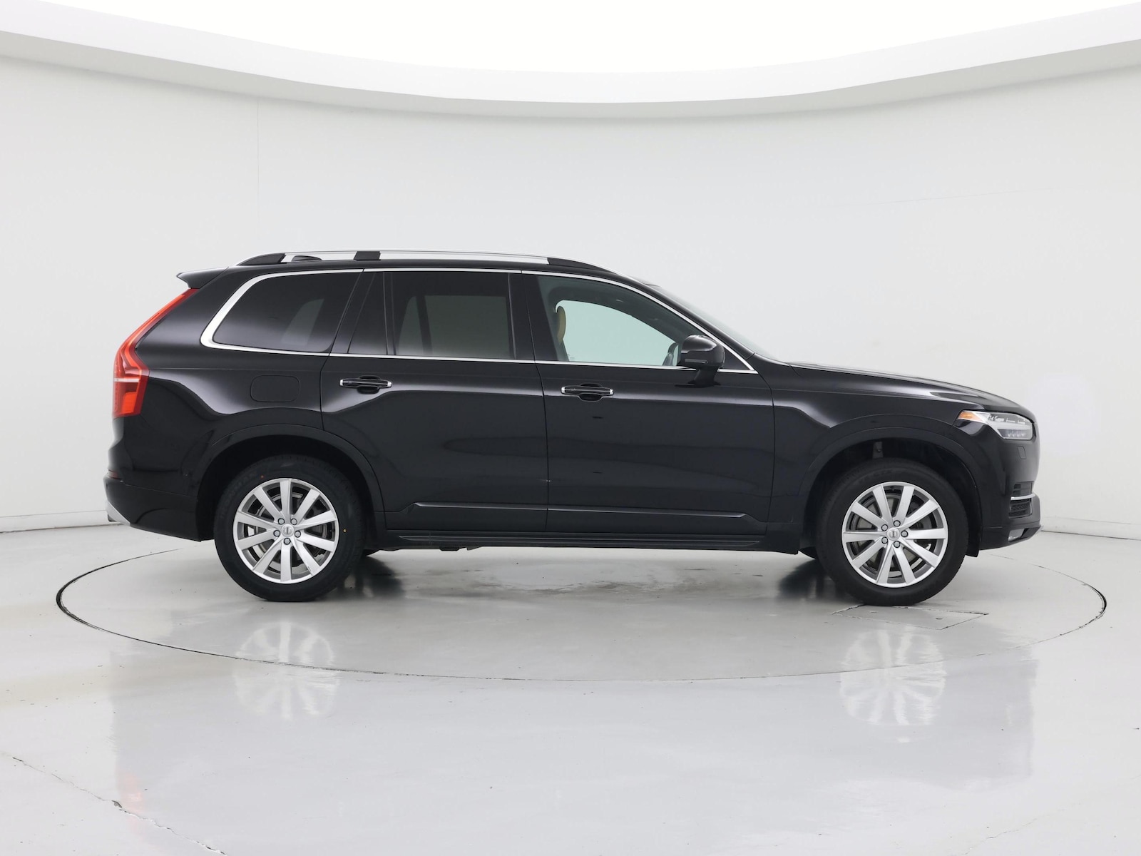 2018 Volvo XC90 Momentum - Photo 8
