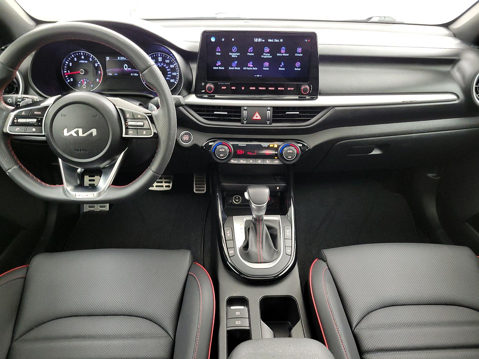 Thumbnail: 2023 Kia Forte - 9