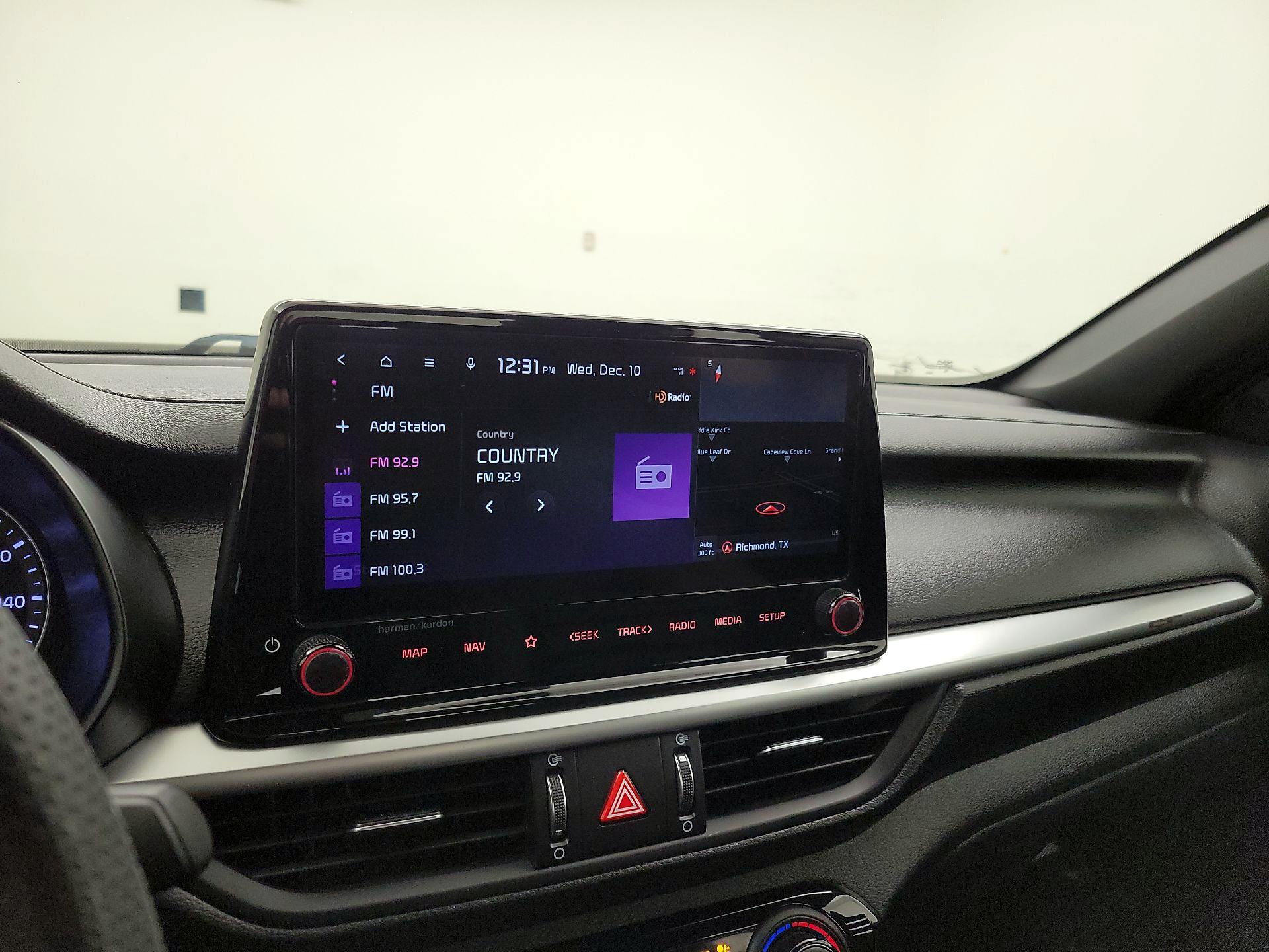 Thumbnail: 2023 Kia Forte - 16